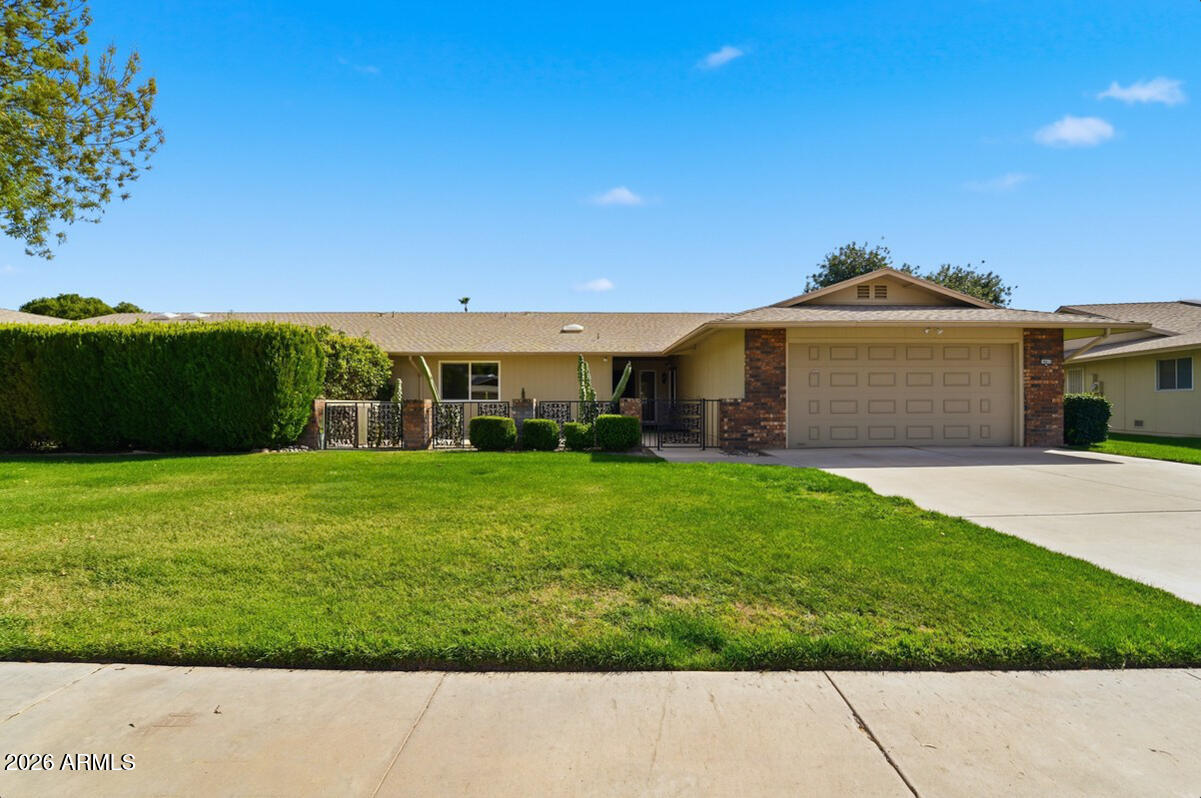 19015 N SIGNAL BUTTE Circle