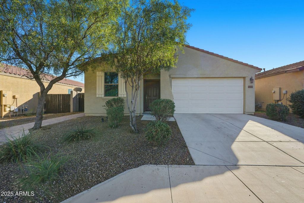 Photo of 21383 W Granada Road, Buckeye, AZ 85396 (MLS # 6957360)