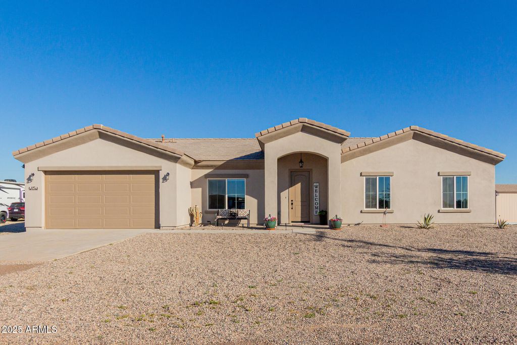 Photo of 825 N 297th Drive, Buckeye, AZ 85396 (MLS # 6962267)