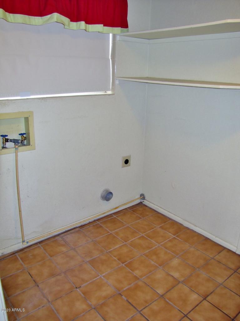 PUEBLO DEL SOL VILLAGE ONE UNIT B - Residential Lease