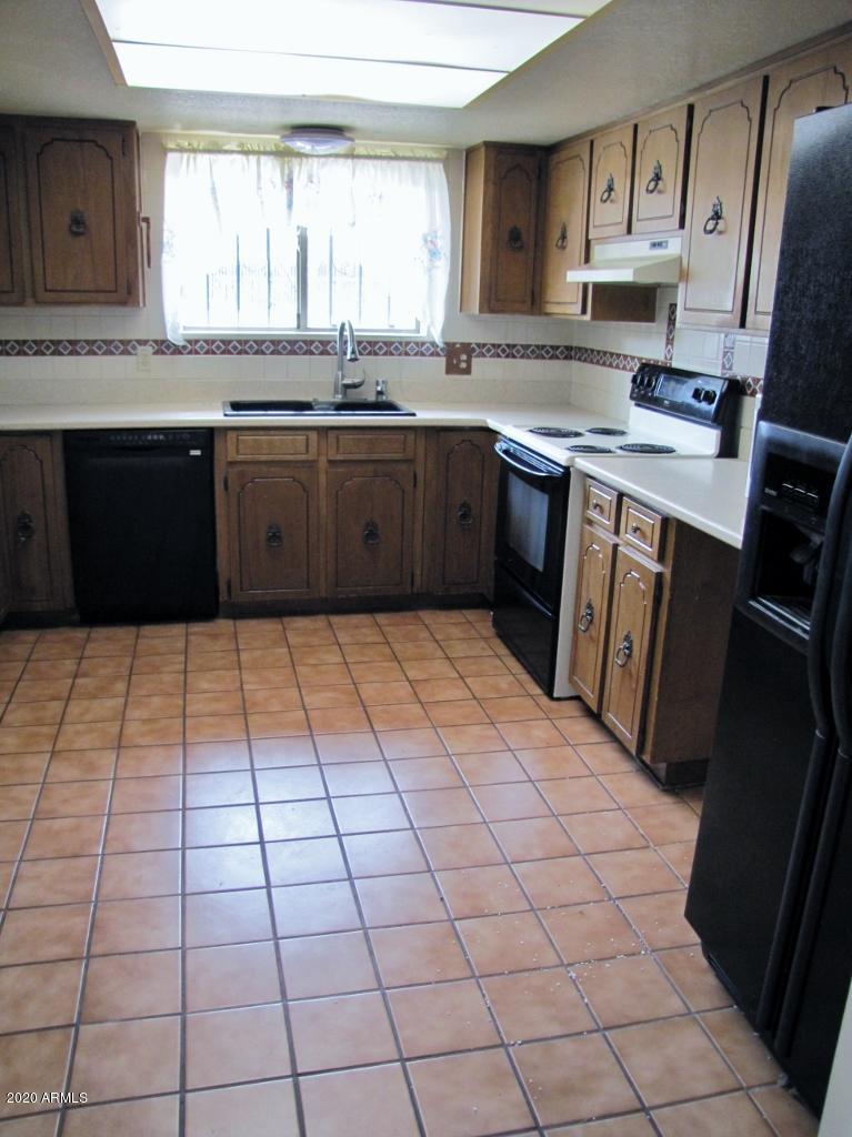 PUEBLO DEL SOL VILLAGE ONE UNIT B - Residential Lease