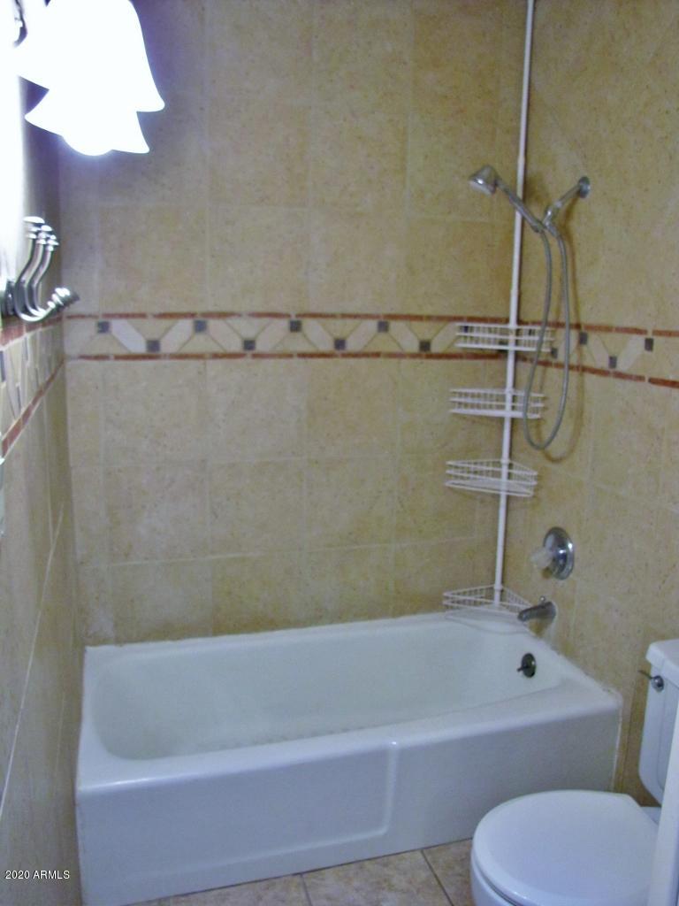 PUEBLO DEL SOL VILLAGE ONE UNIT B - Residential Lease