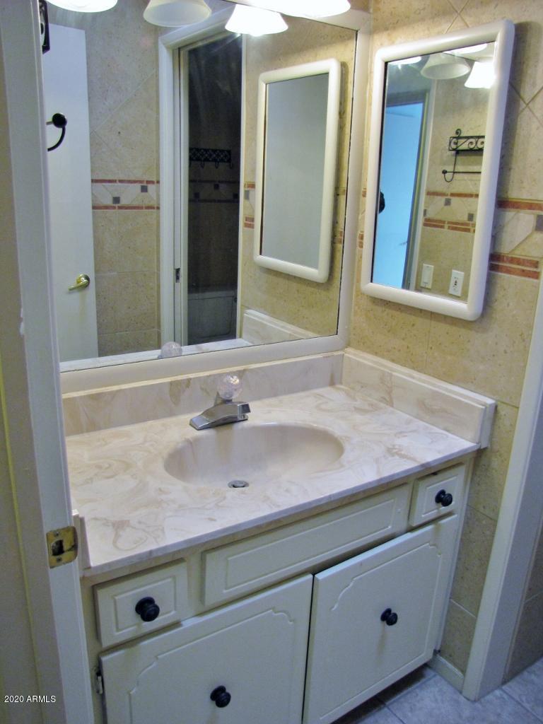 PUEBLO DEL SOL VILLAGE ONE UNIT B - Residential Lease