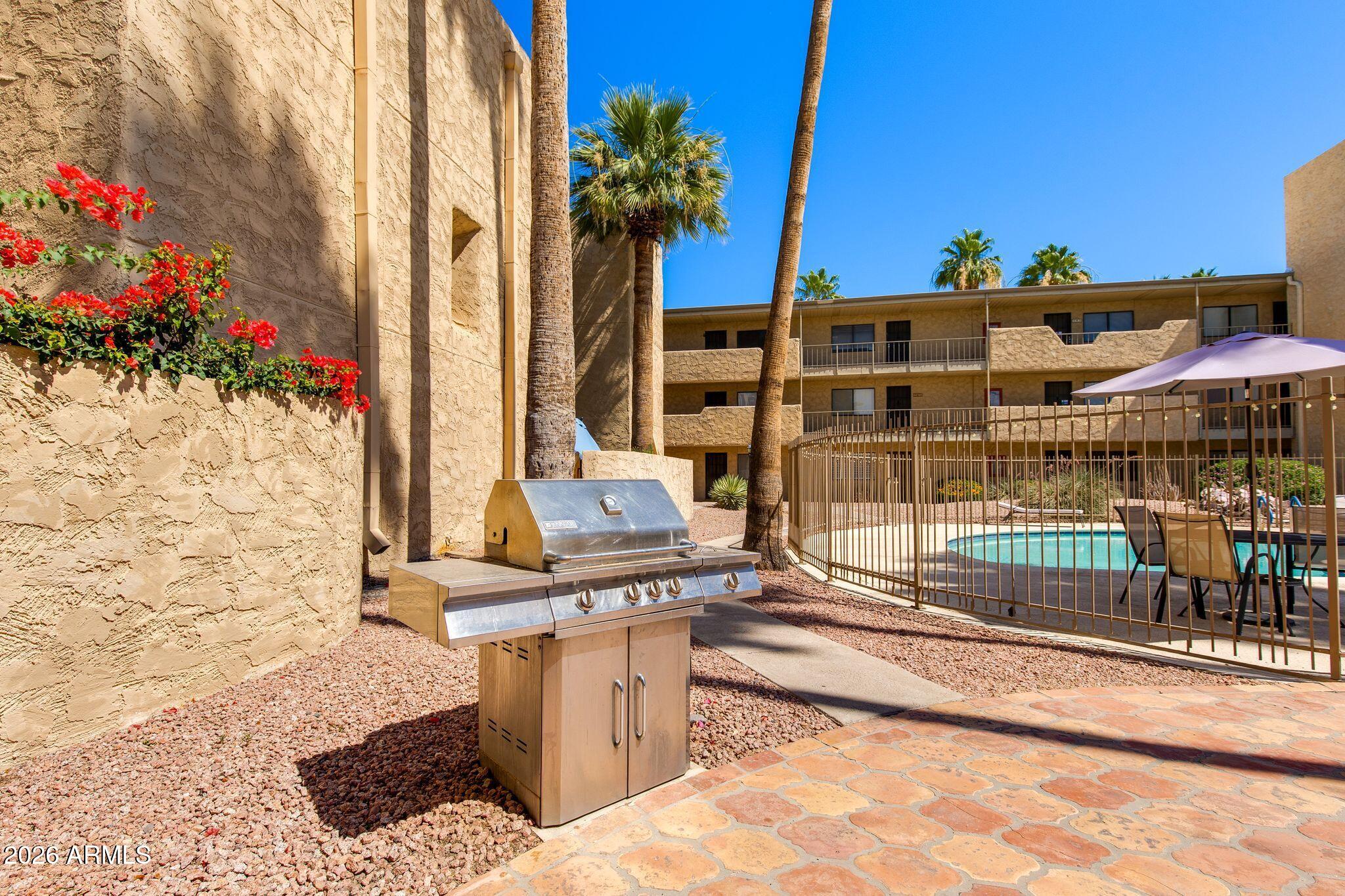 EL CHAPARRAL VILLAS - Residential