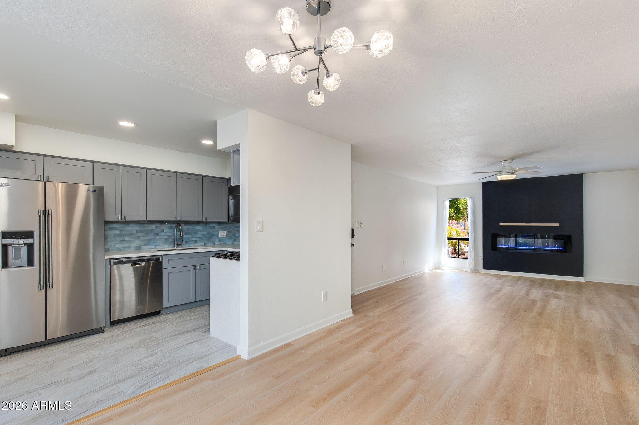 EL CHAPARRAL VILLAS - Residential