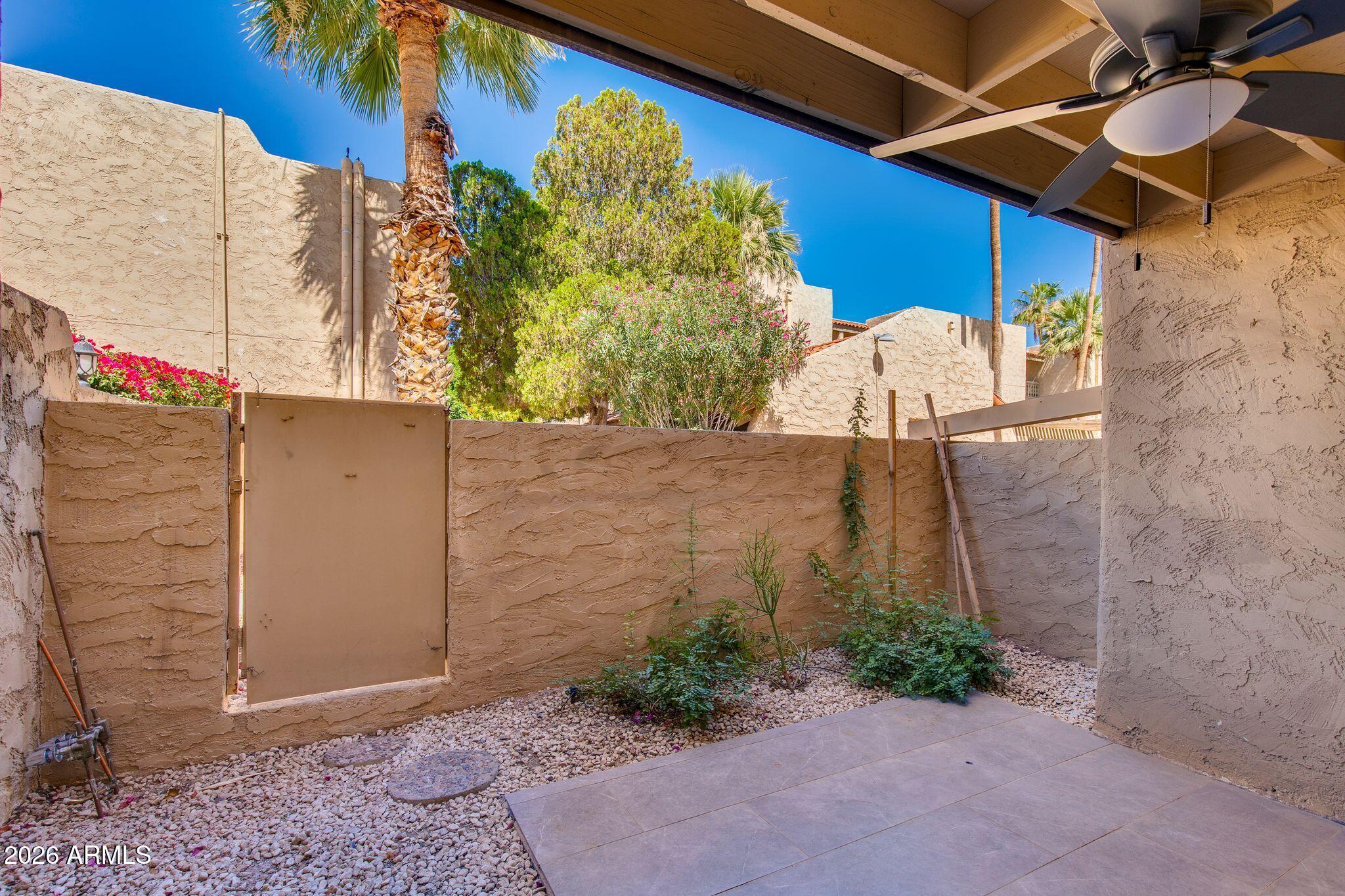 EL CHAPARRAL VILLAS - Residential
