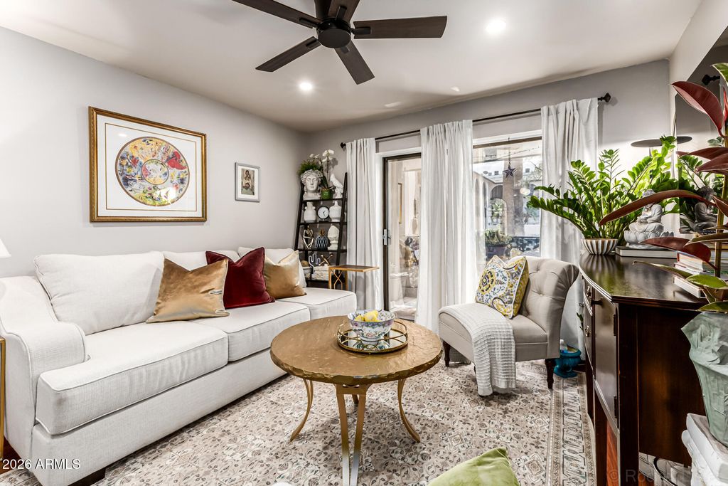 Photo of 3033 E Devonshire Avenue #1032, Phoenix, AZ 85016 (MLS # 6998629)