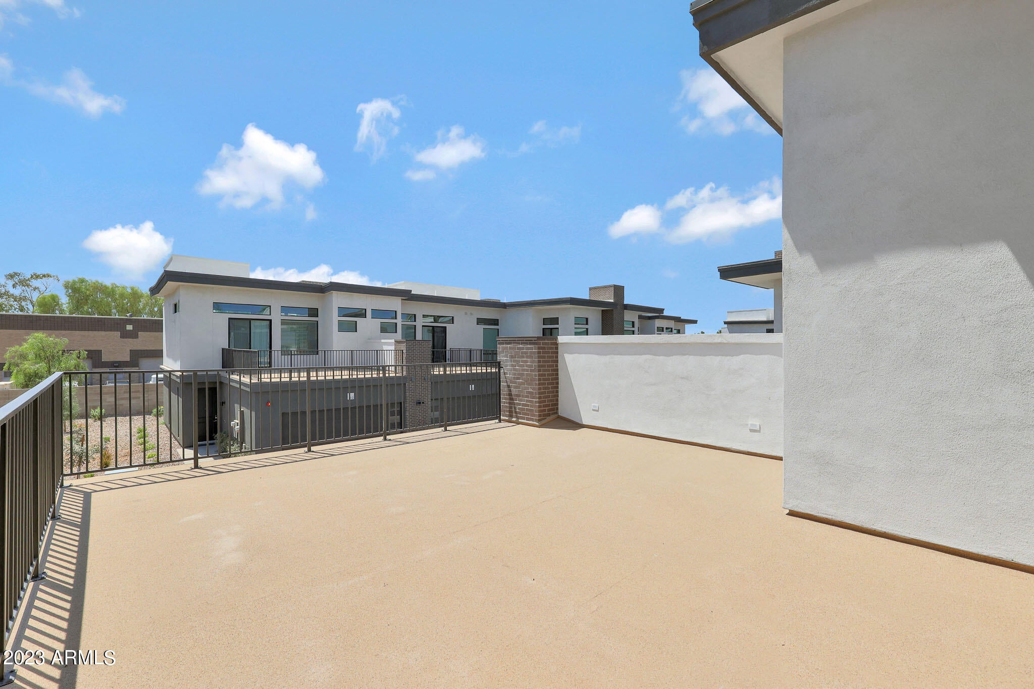 6060 E Baseline Road 143