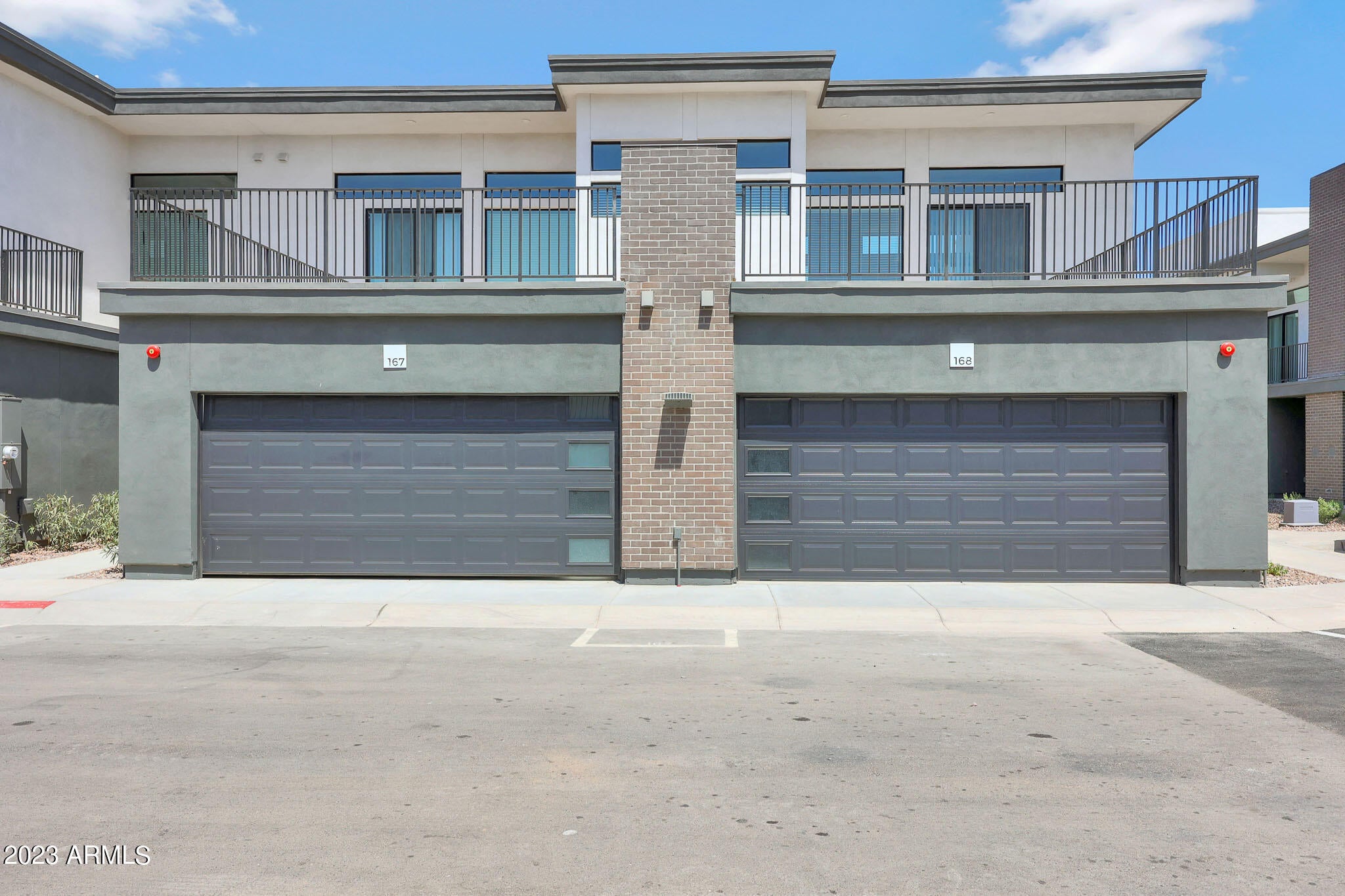 6060 E Baseline Road 143