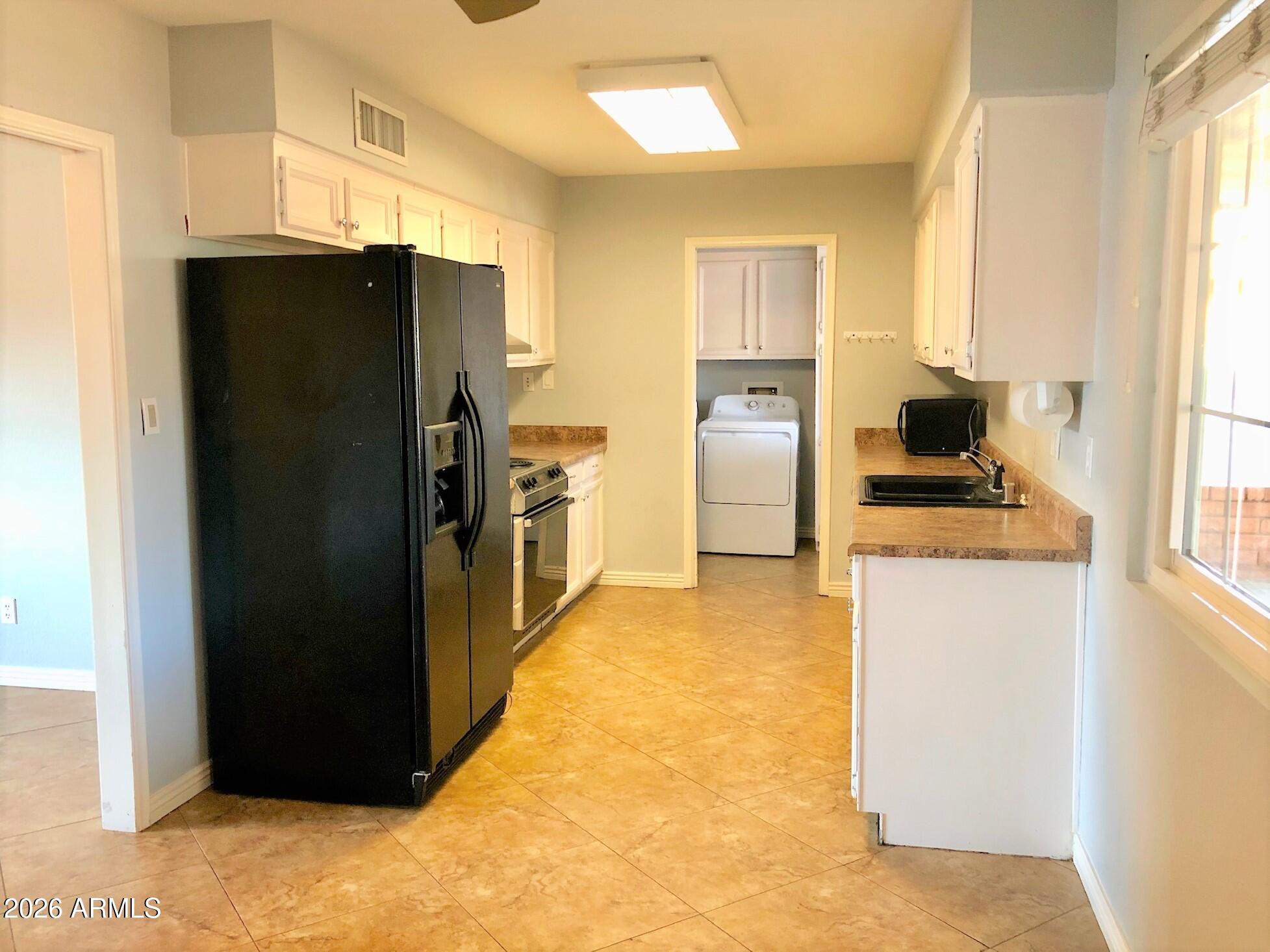 1349 W 12TH Street