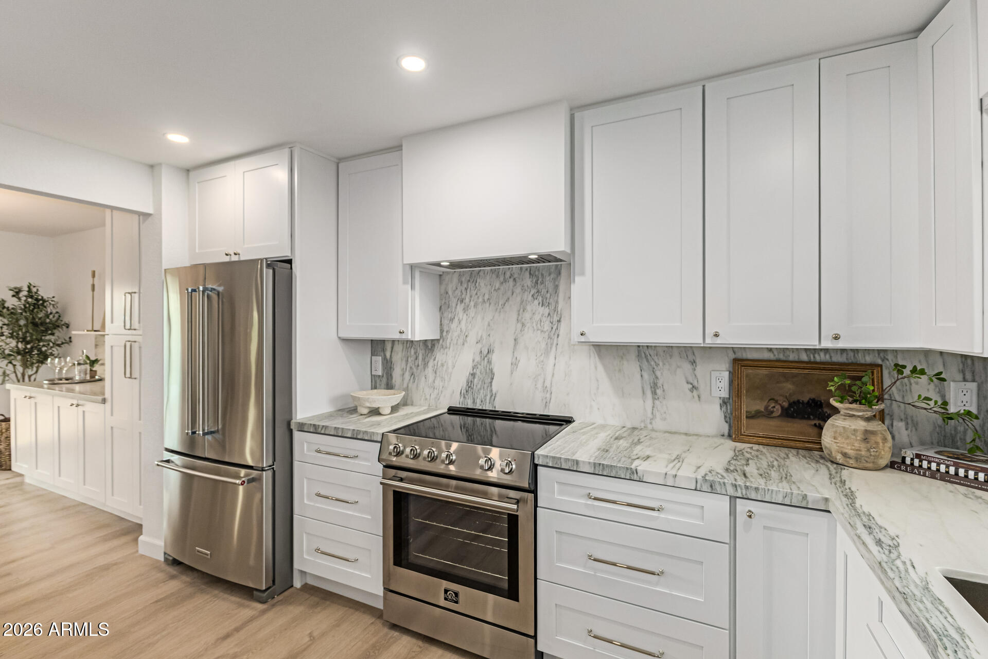 7304 N VIA CAMELLO DEL NORTE -- 81