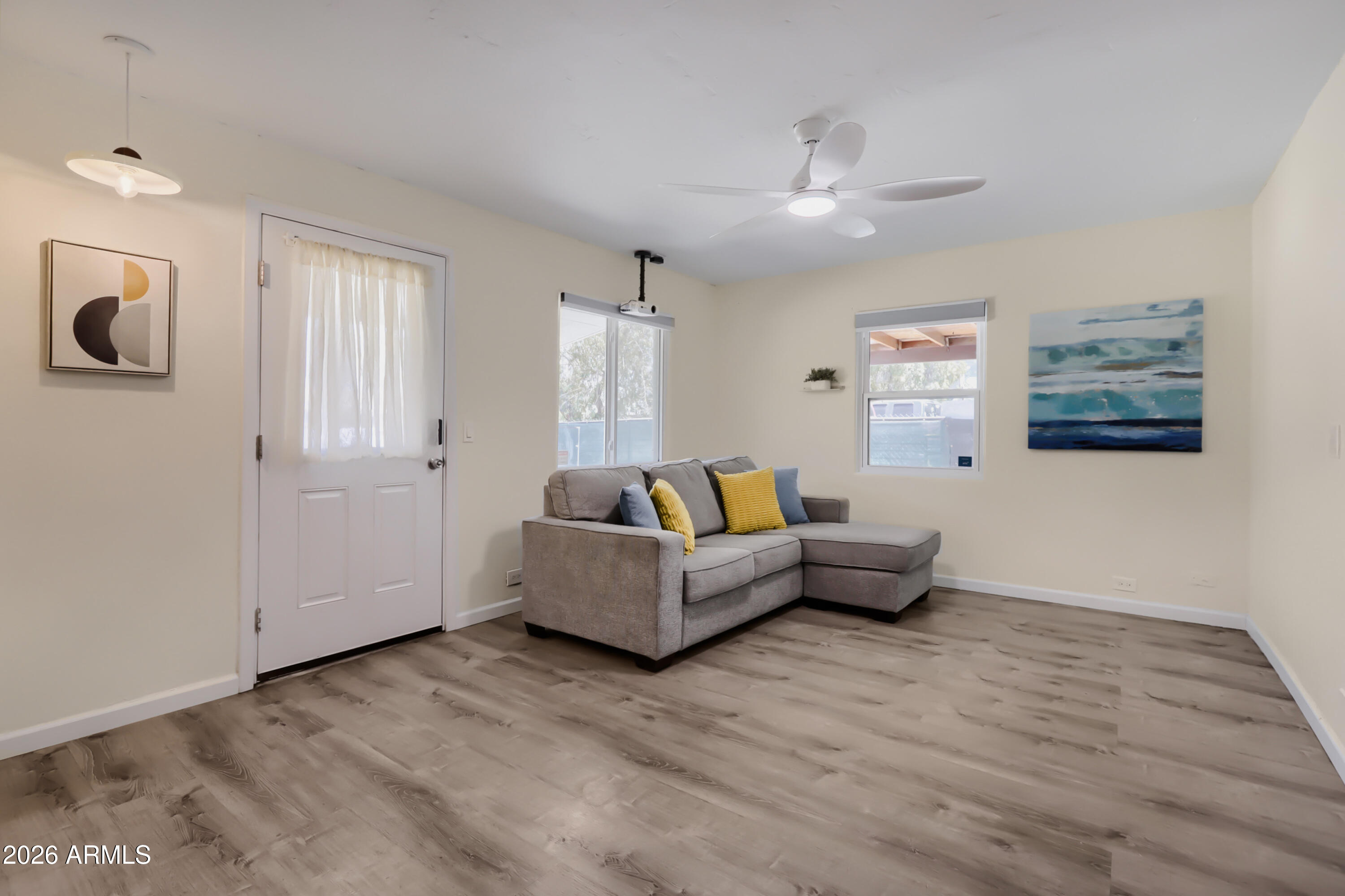 1116 S HOLBROOK Lane