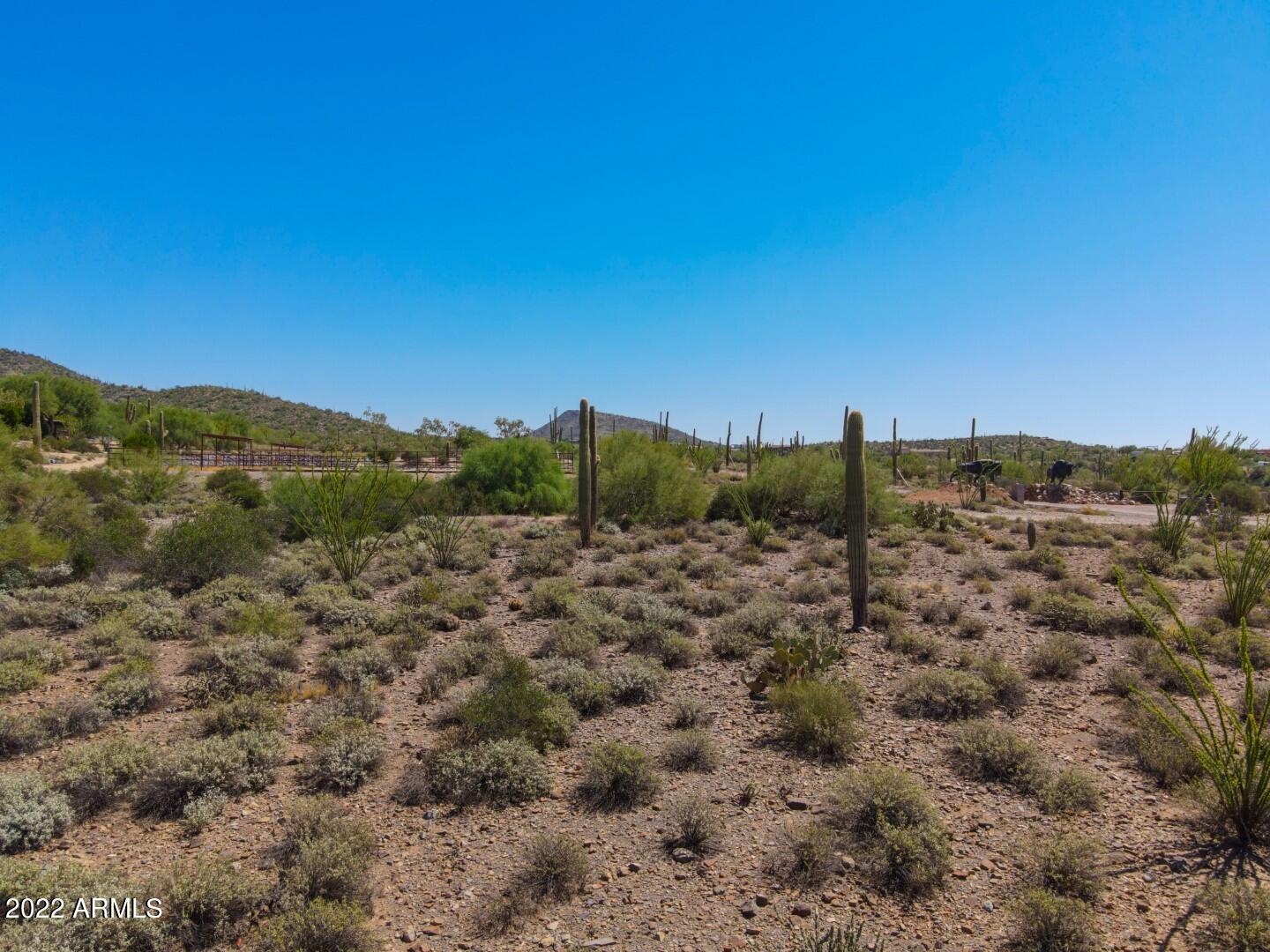 Mexican Hat Mountain - Land