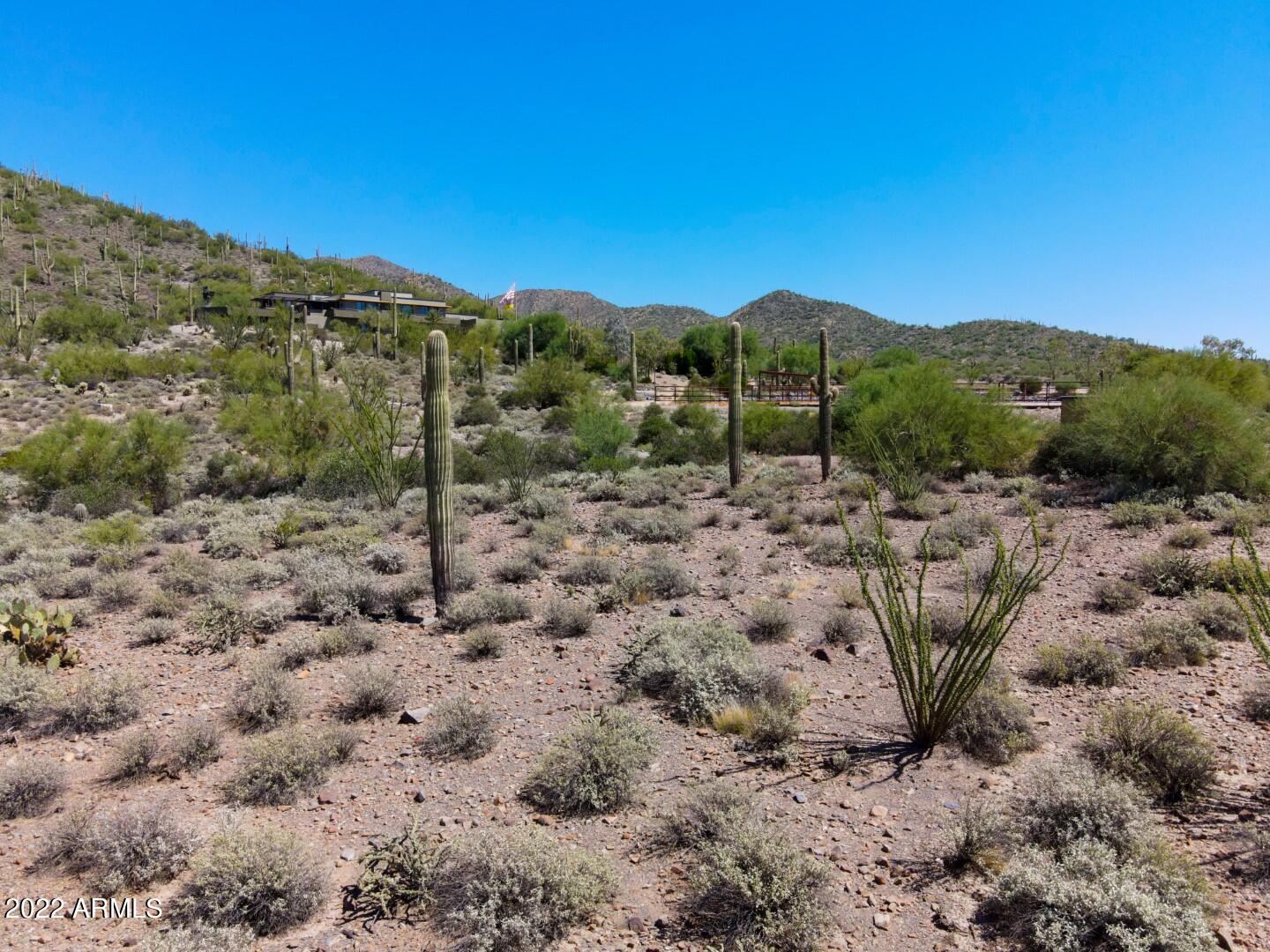 Mexican Hat Mountain - Land