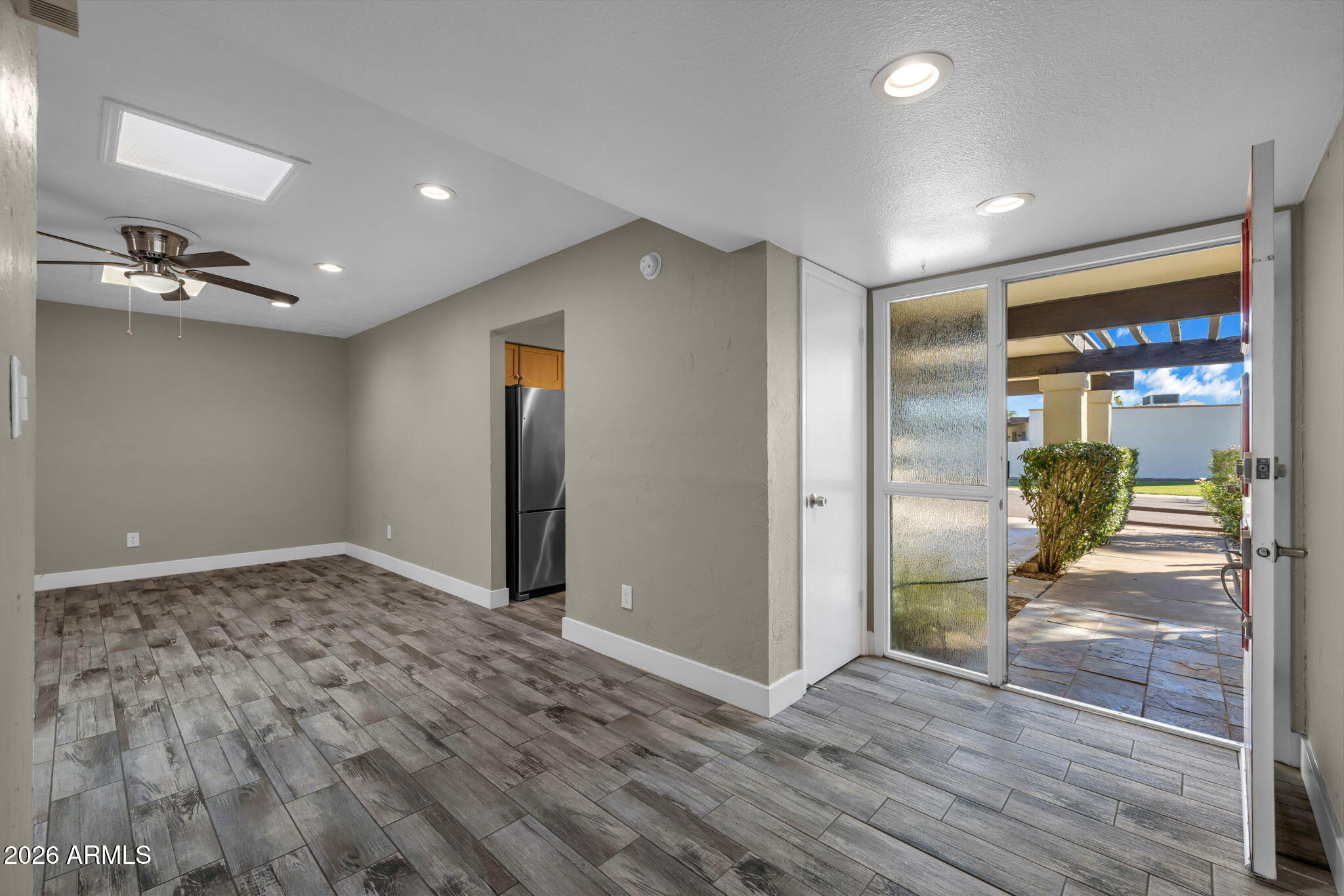 2616 S AZALEA Drive