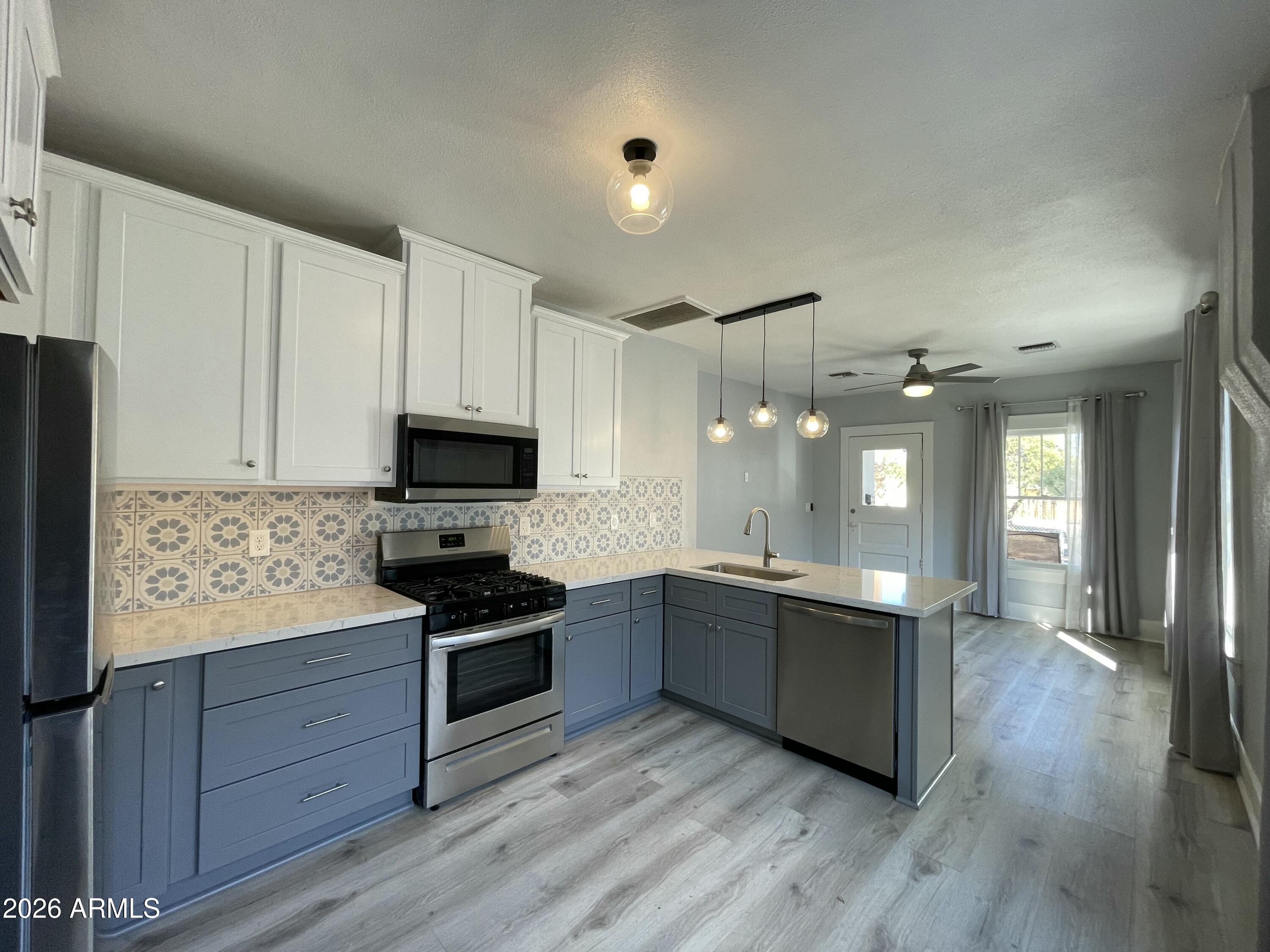 WOODLAND PLACE - Residential Income