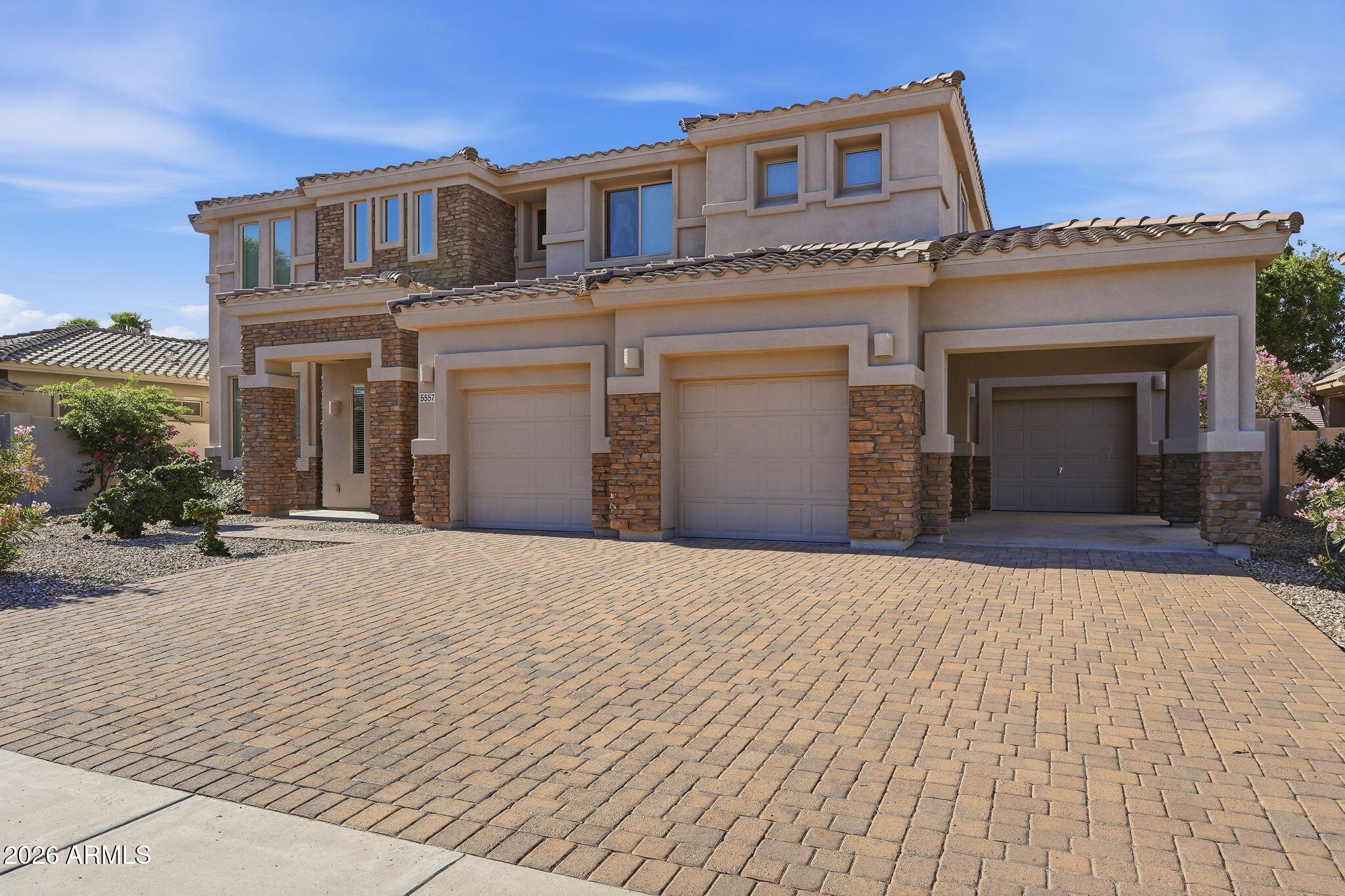 5557 W MINE Trail