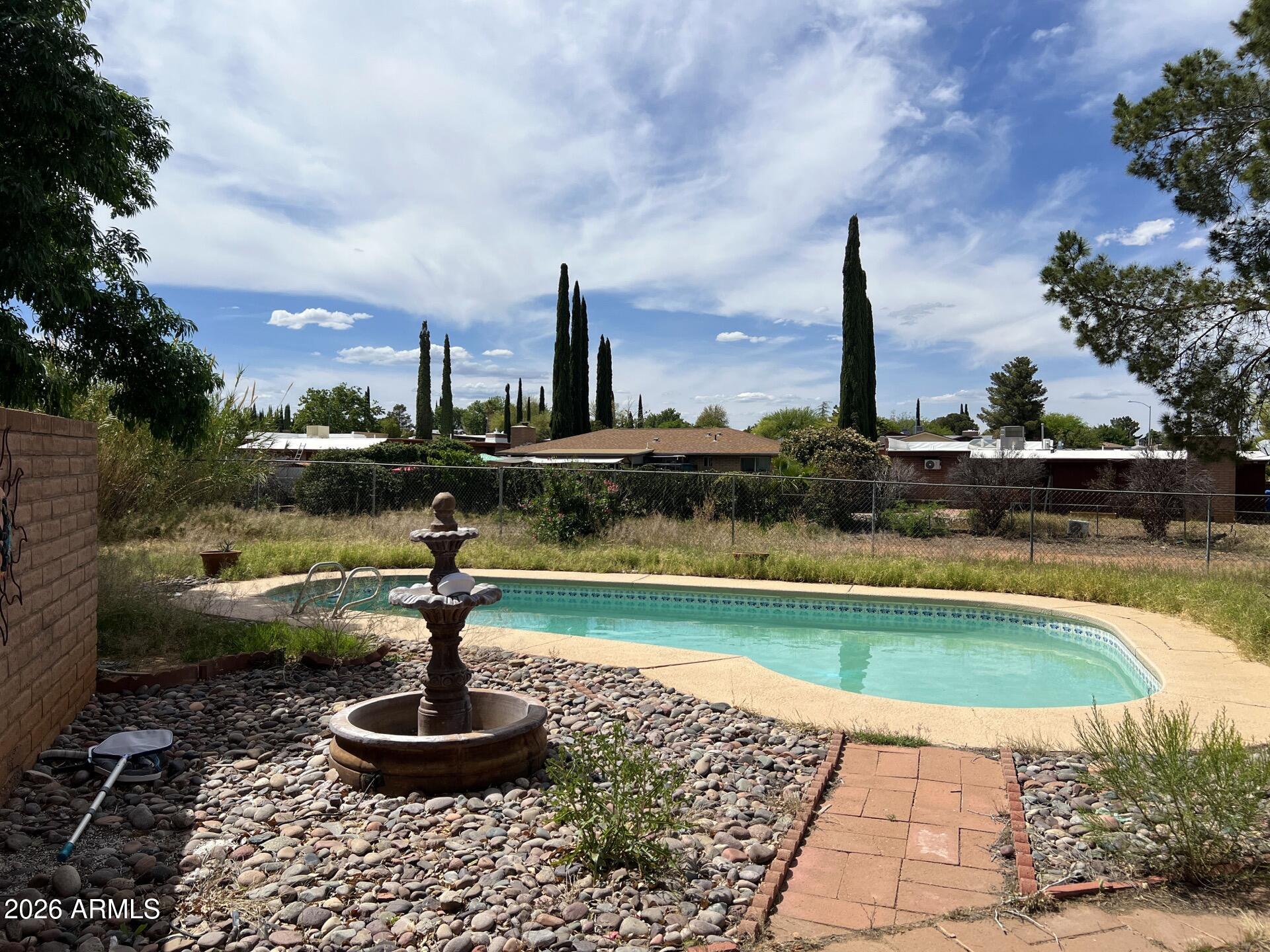 VISTA VILLAGE 6 - Residential
