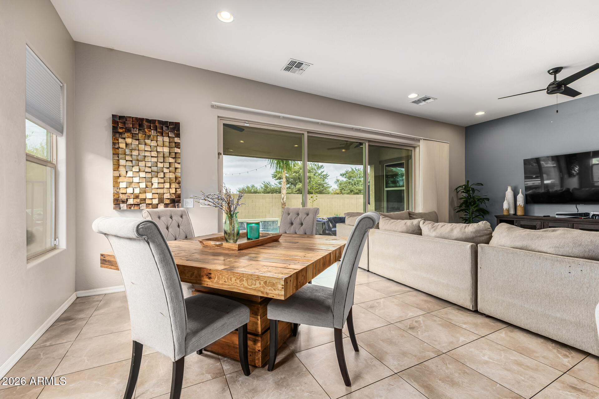 3840 E WISTERIA Drive