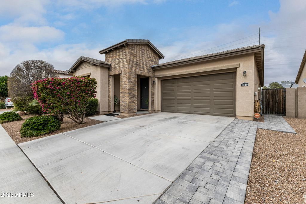 Photo of 3840 E Wisteria Drive, Chandler, AZ 85286 (MLS # 6989391)