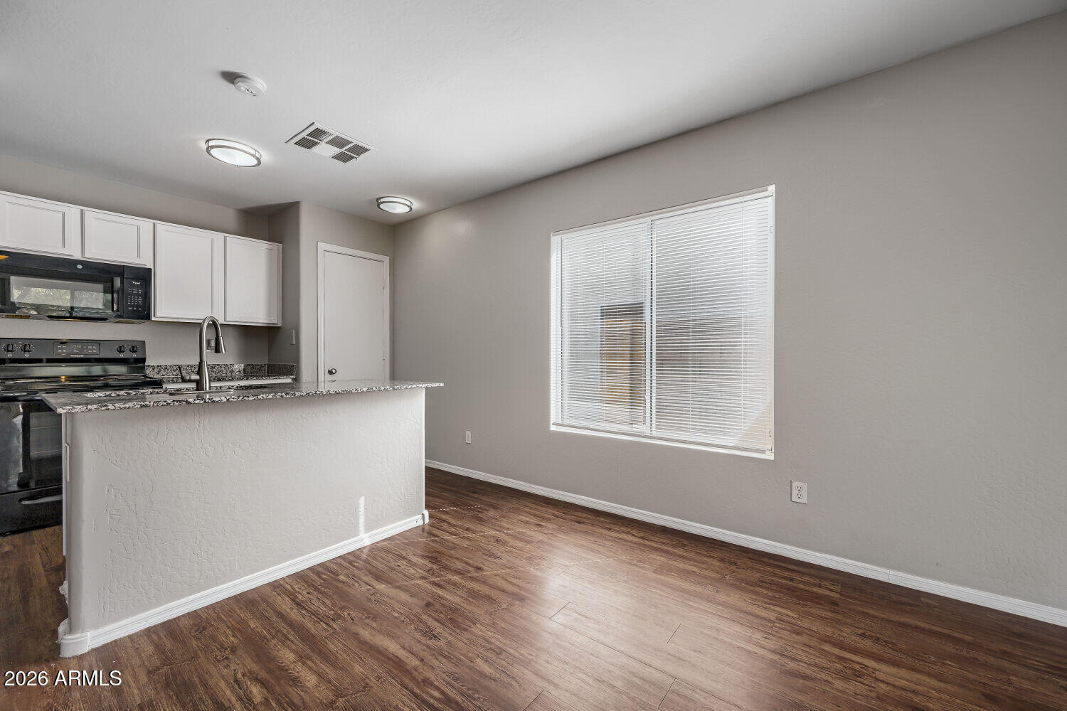 2895 E MINERAL PARK Road