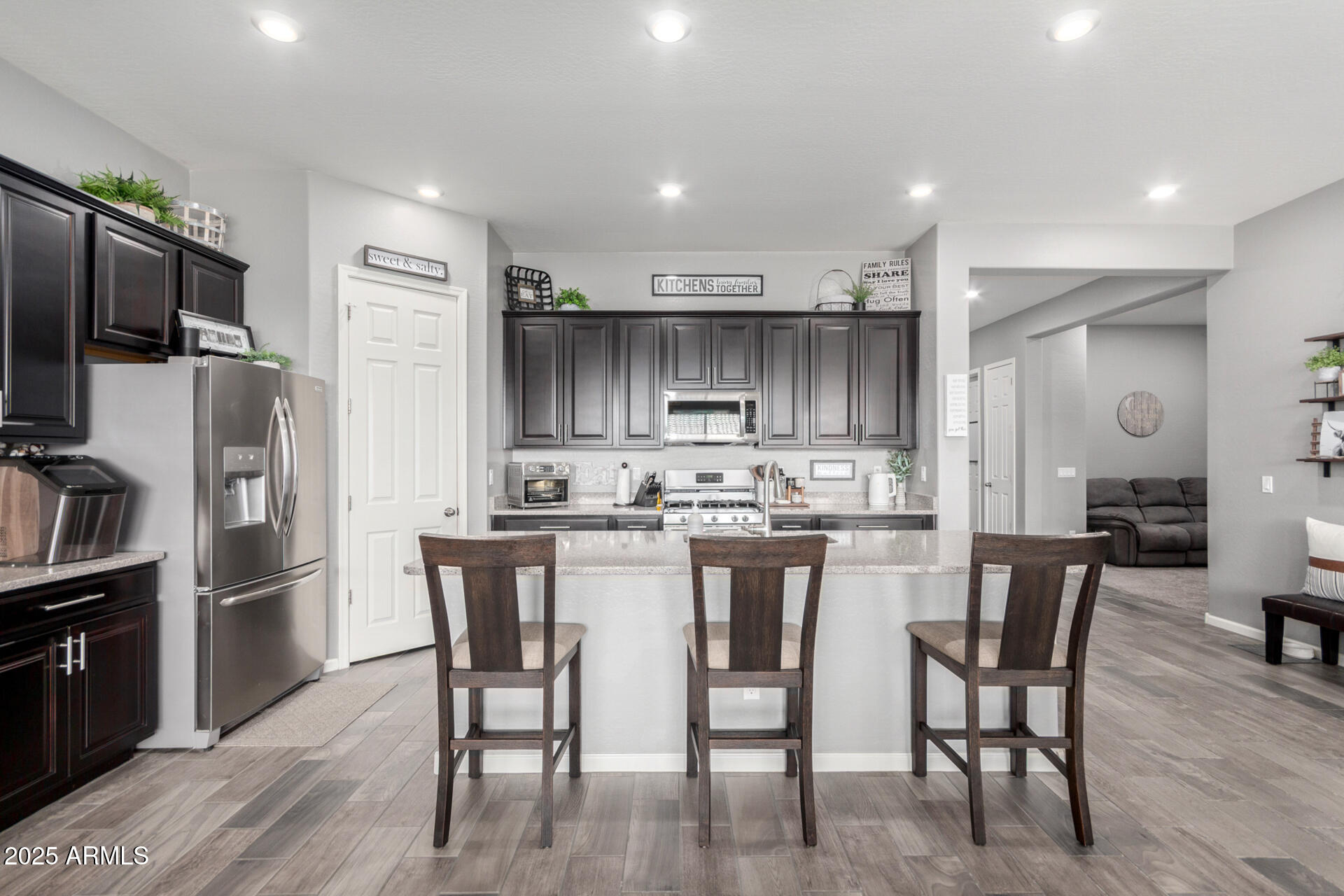 16561 W CIELO GRANDE Avenue