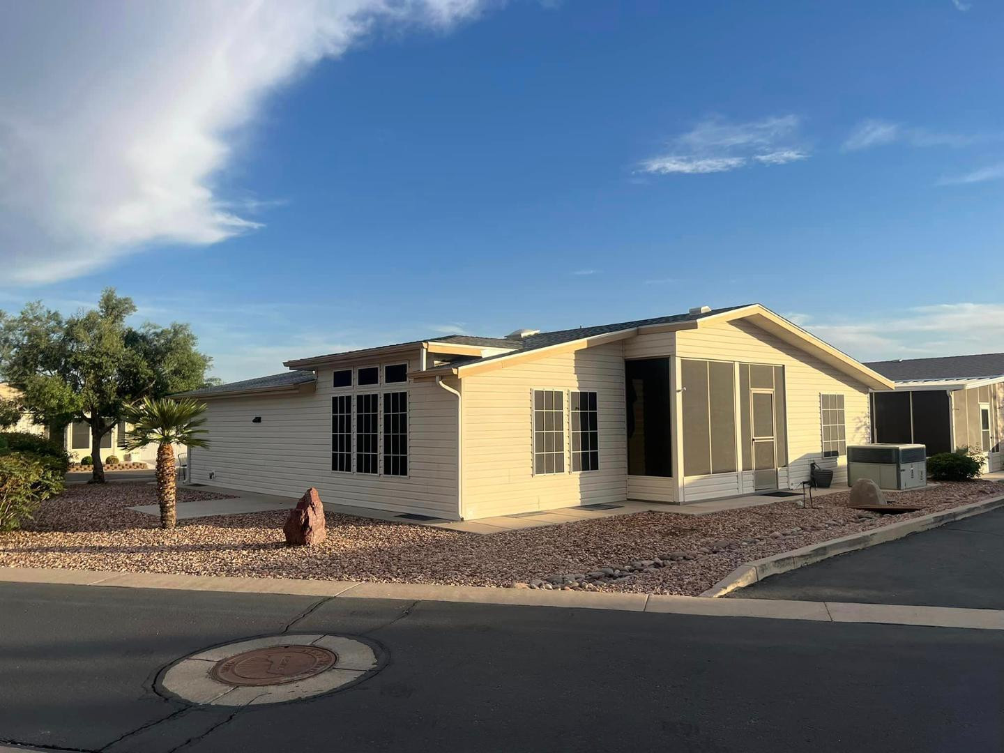 3301 S Goldfield Road 4077