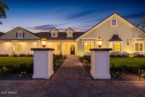 2495 E SUPERSTITION Drive Gilbert AZ 85297