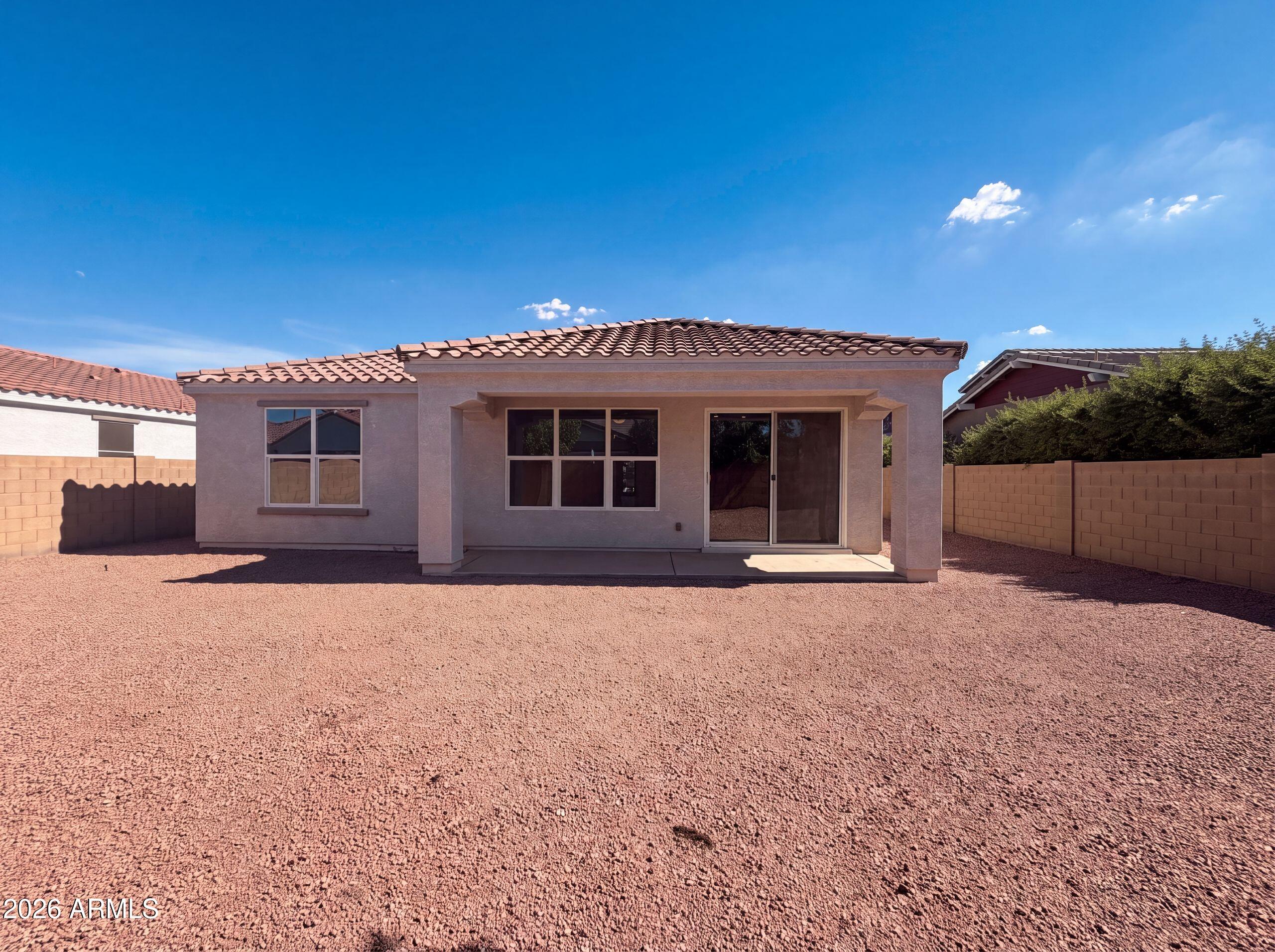 22338 E VIA DE OLIVOS --