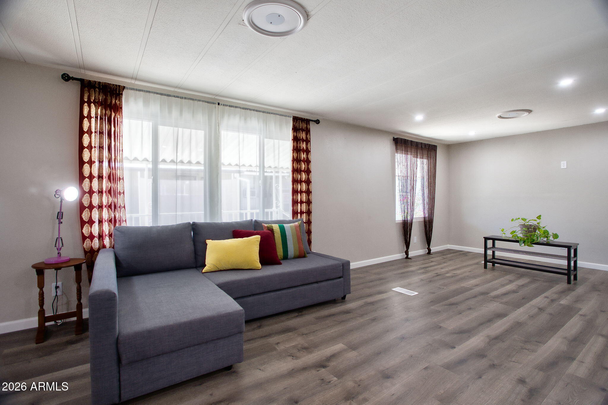 2609 W Southern Avenue 182