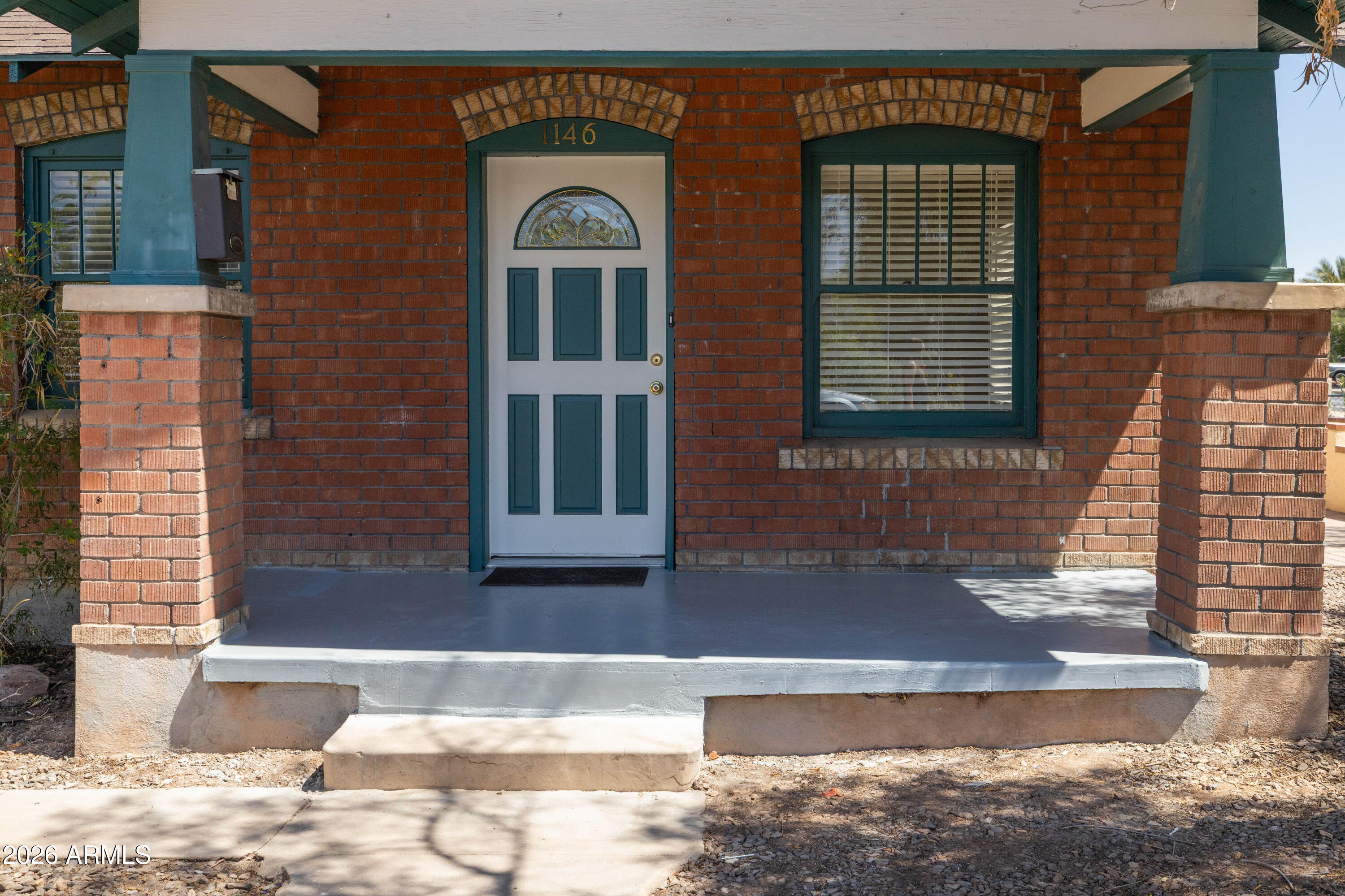 PALM GARDENS - Residential Income