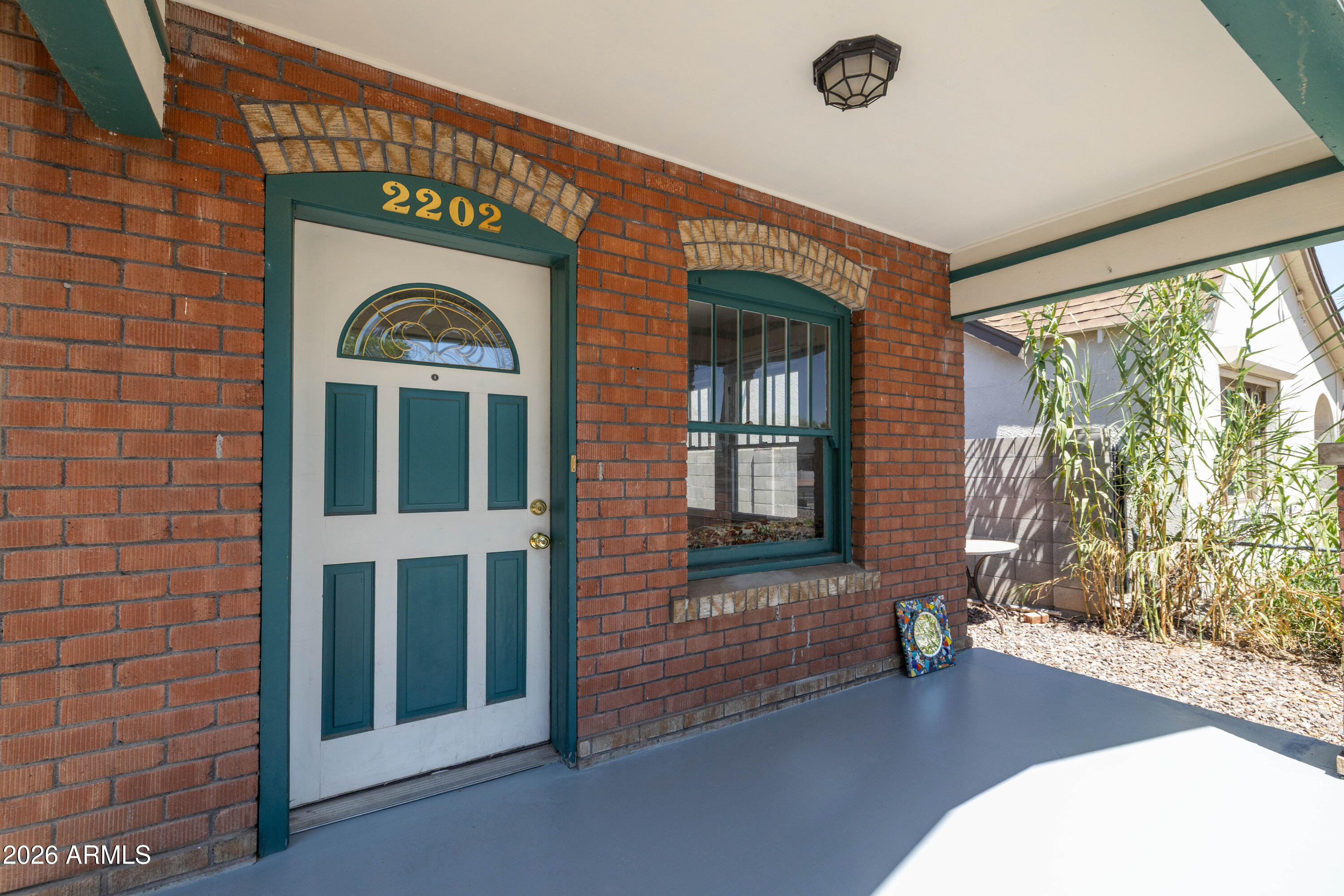 PALM GARDENS - Residential Income