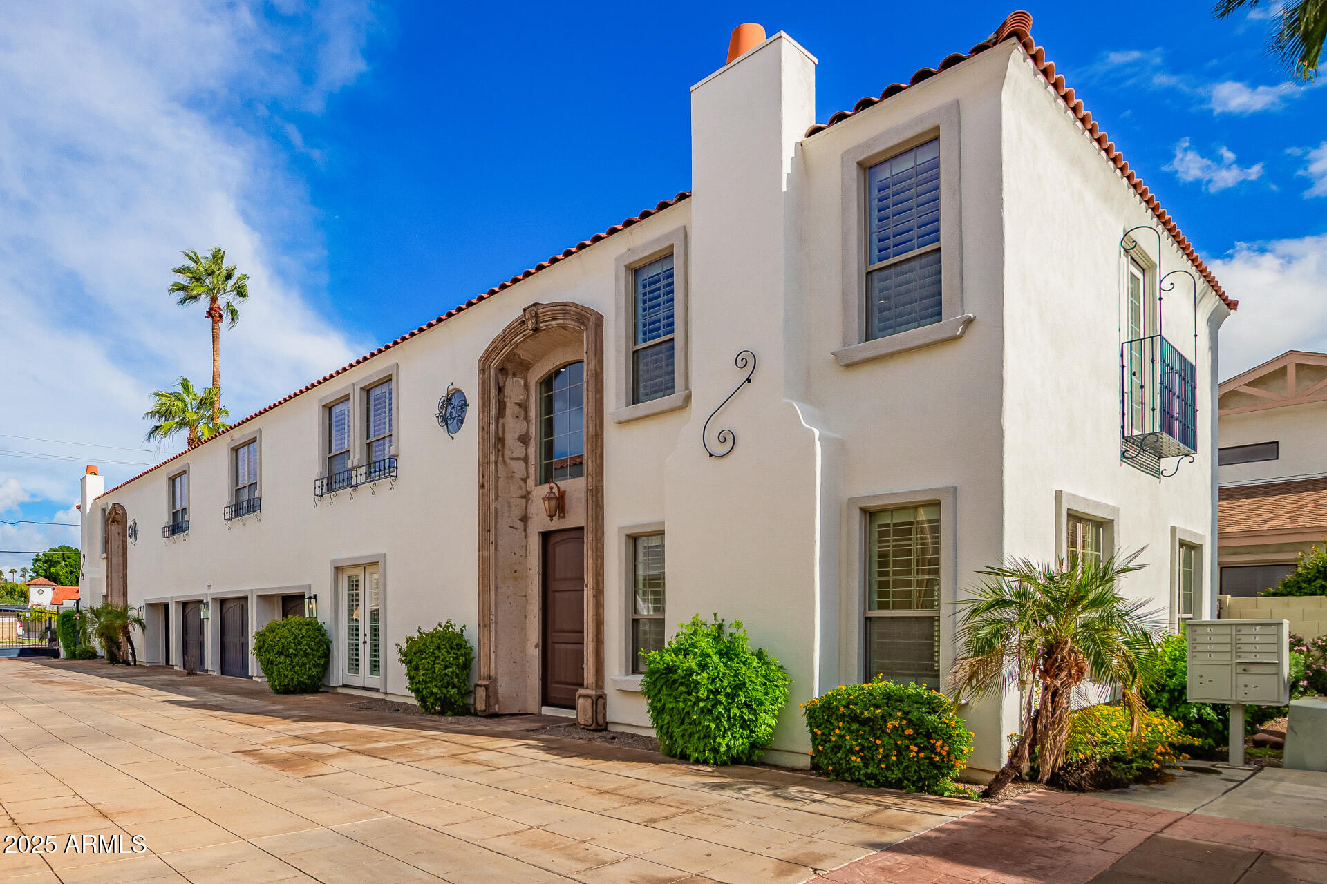 111 W MISSOURI Avenue F