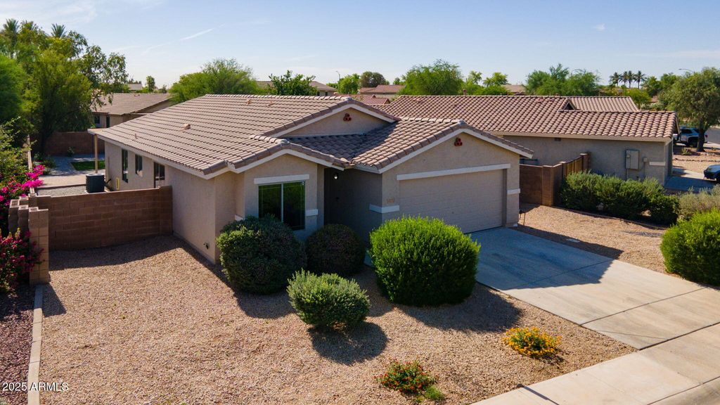Photo of 13170 W Clarendon Avenue, Litchfield Park, AZ 85340 (MLS # 6872339)