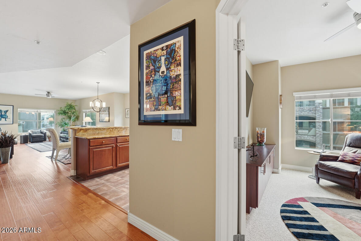 5450 E DEER VALLEY Drive 2225