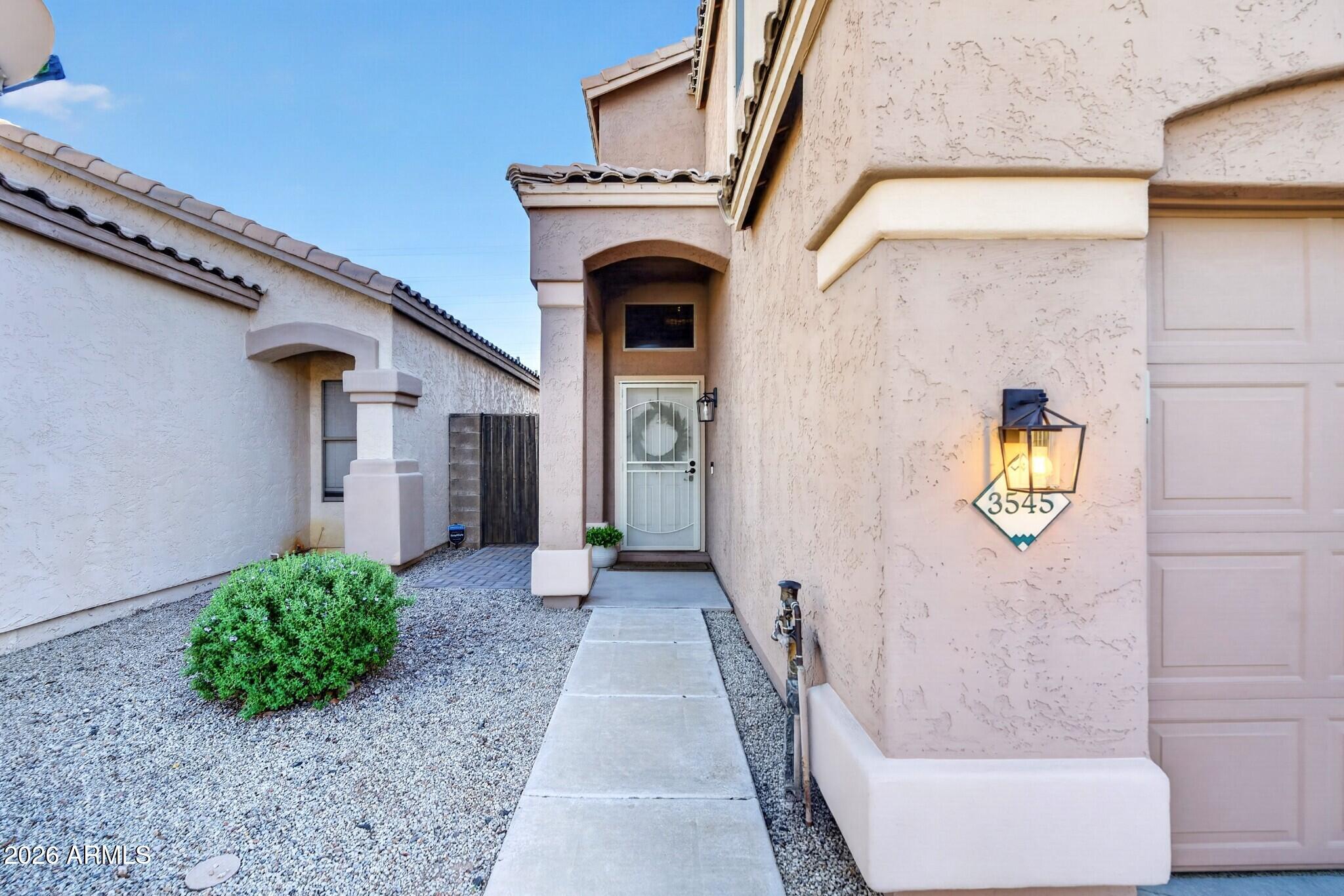 3545 W WHISPERING WIND Drive