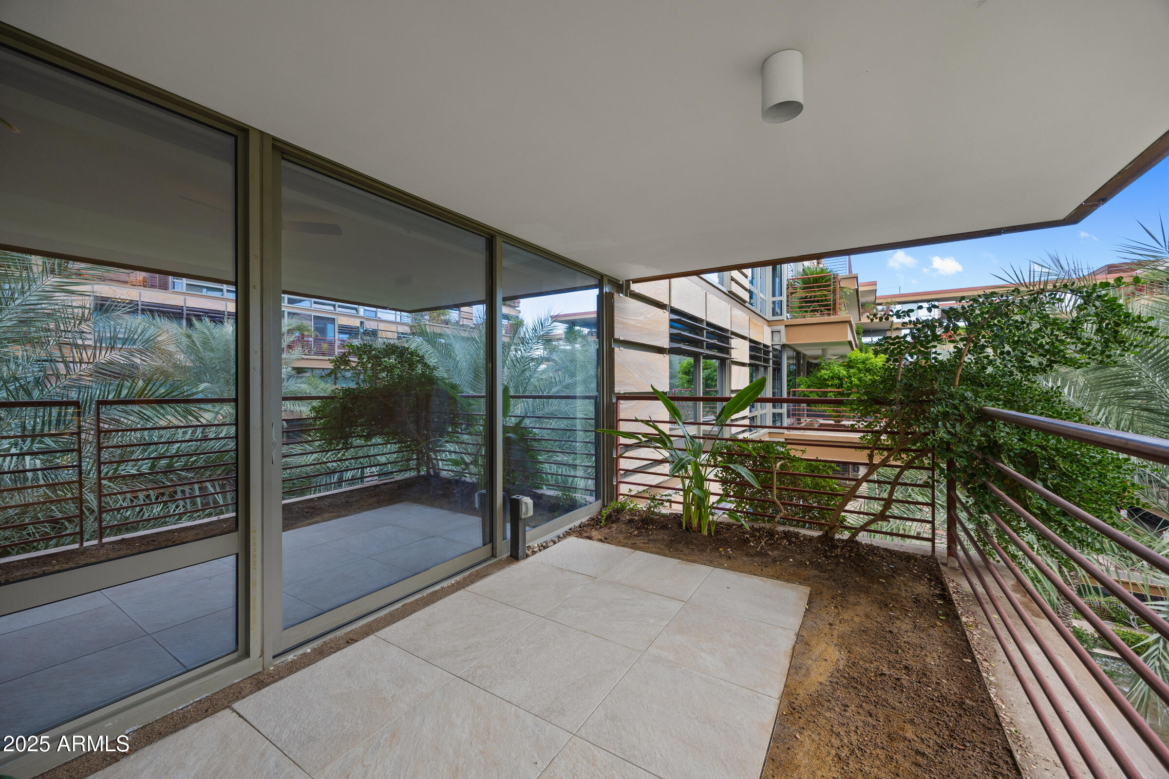 7137 E RANCHO VISTA Drive 4003