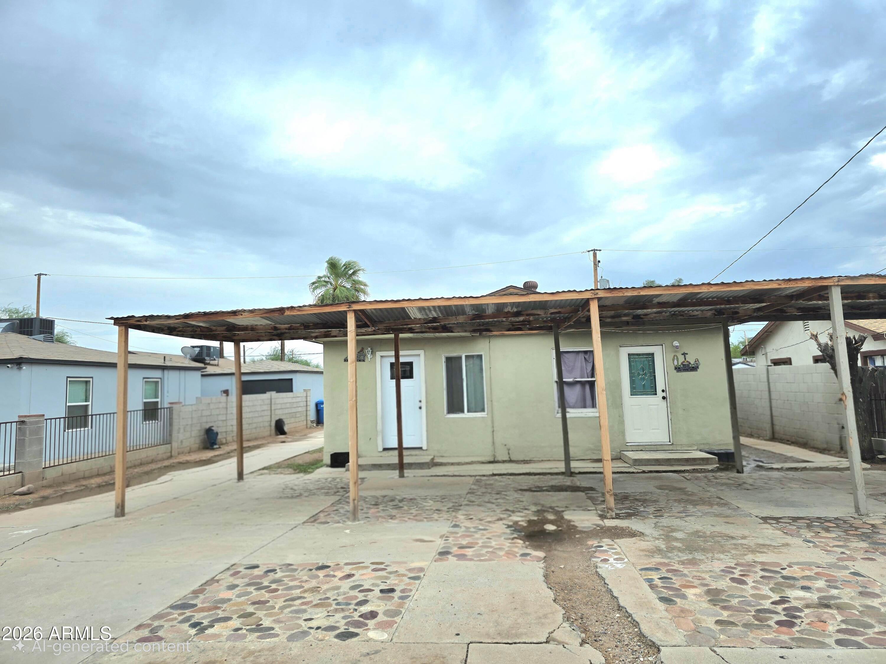 2509 E WILLETTA Street