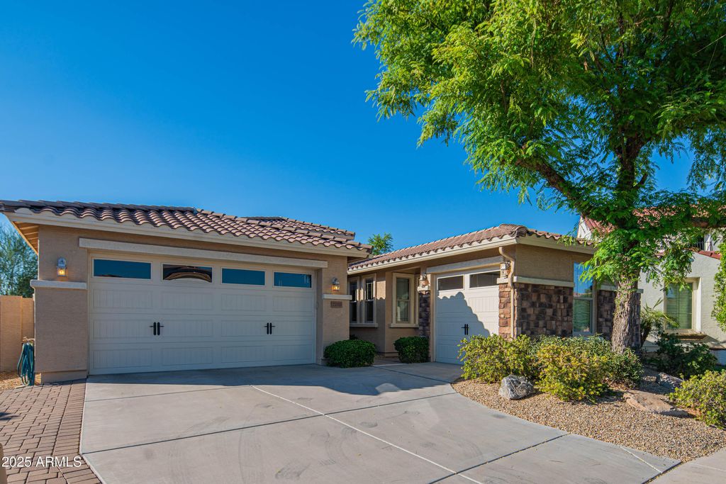 Photo of 2100 S Sycamore Street, Chandler, AZ 85286 (MLS # 6923489)