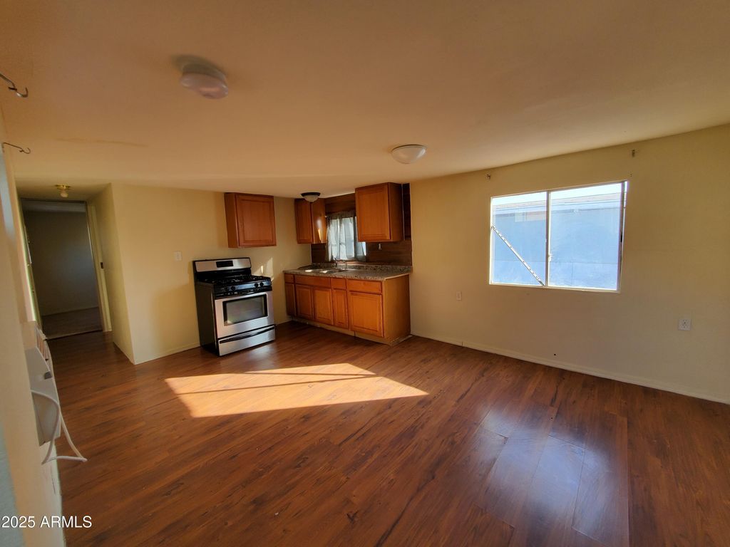 Photo of 610 W Frontier Street #33, Eloy, AZ 85131 (MLS # 6895747)