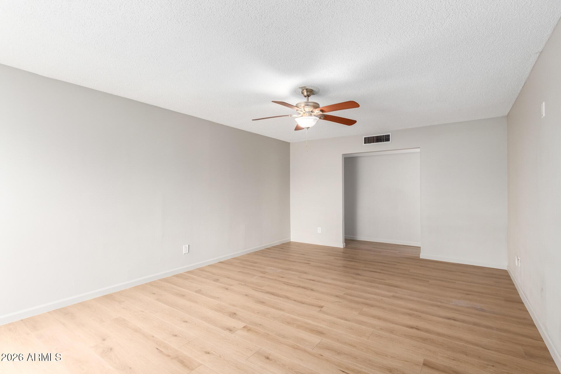 103 E Del Rio Drive
