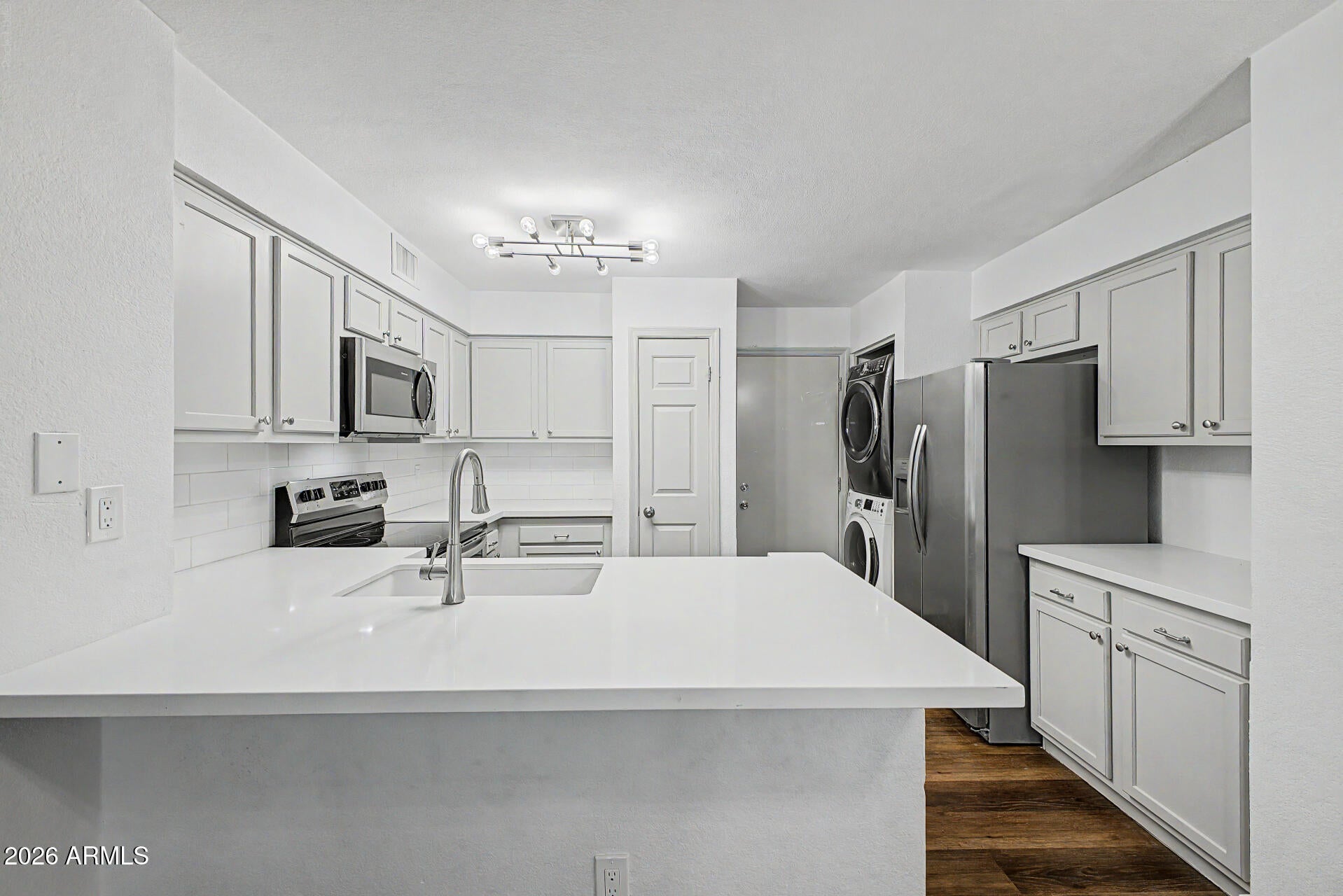 2333 E SOUTHERN Avenue 1043