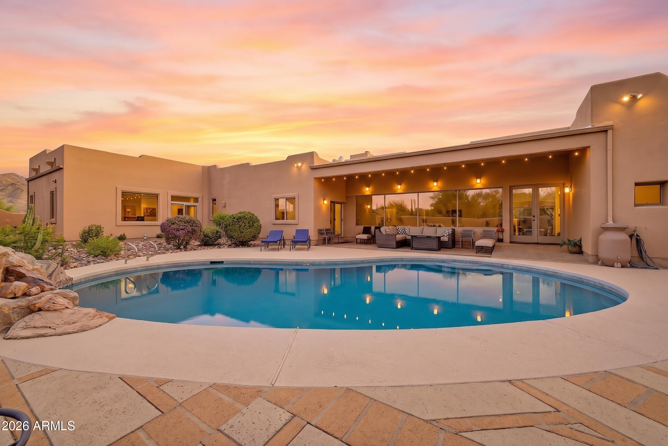 39405 N SPUR CROSS Road