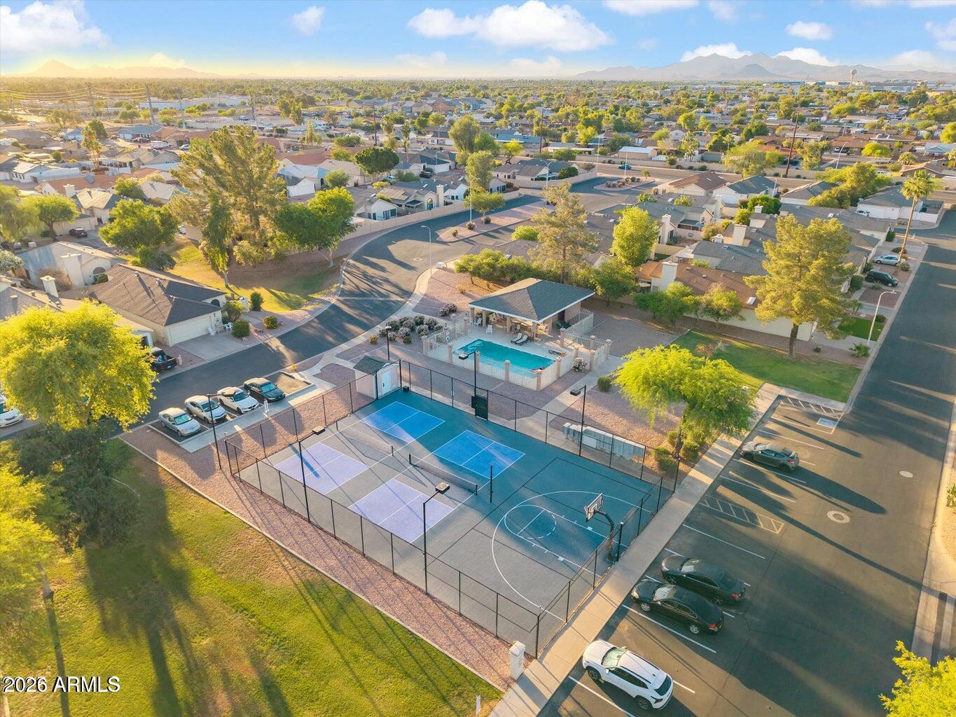 4725 E BROWN Road 70