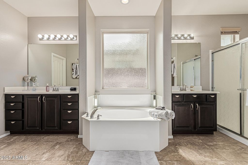 Photo of 7657 S Debra Drive, Gilbert, AZ 85298 (MLS # 6914997)