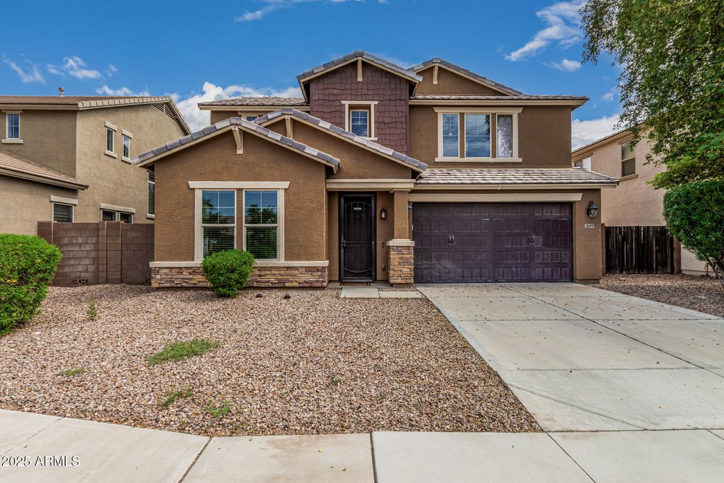 Photo of 7657 S Debra Drive, Gilbert, AZ 85298 (MLS # 6914997)