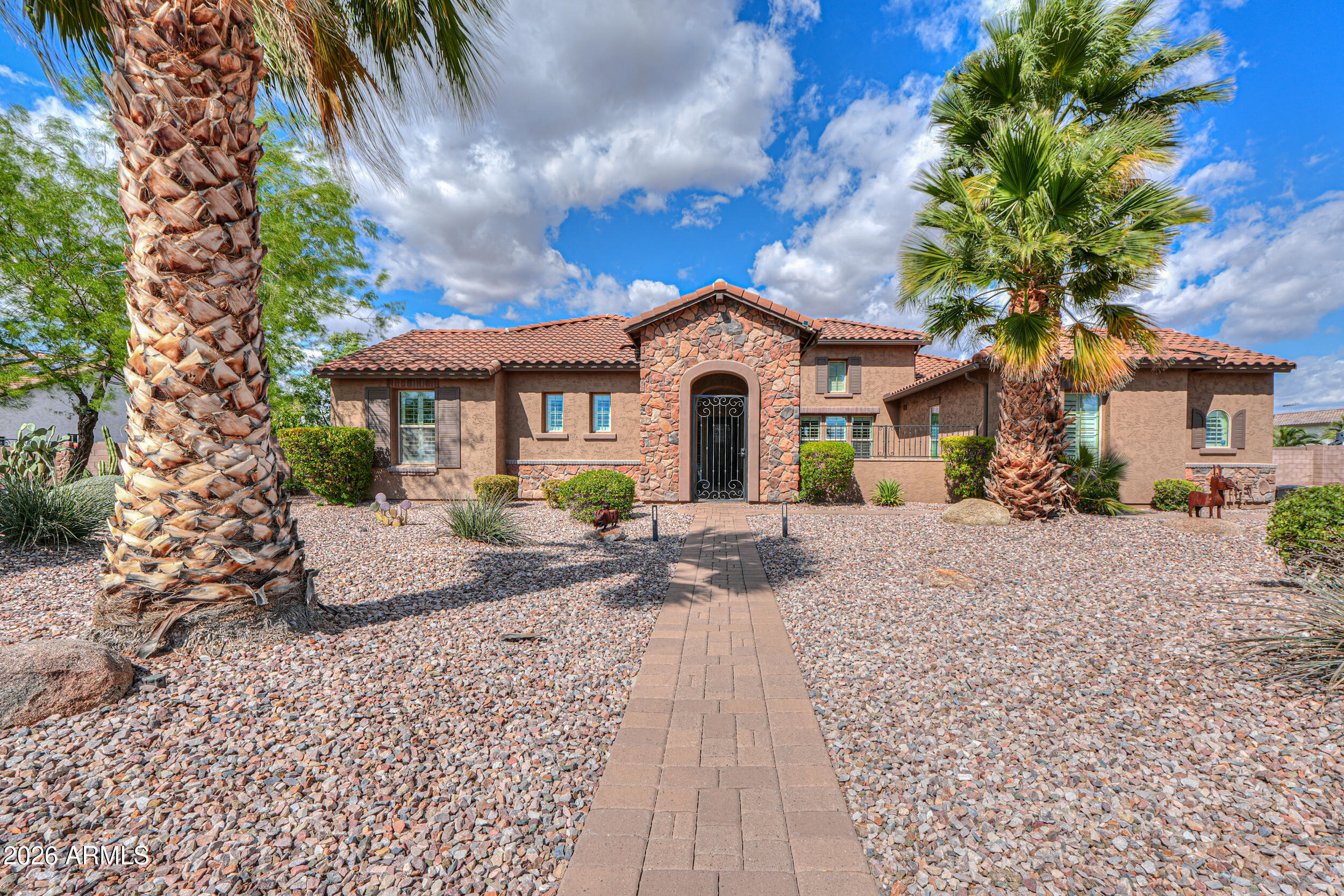 7270 W WHISPERING WIND Drive