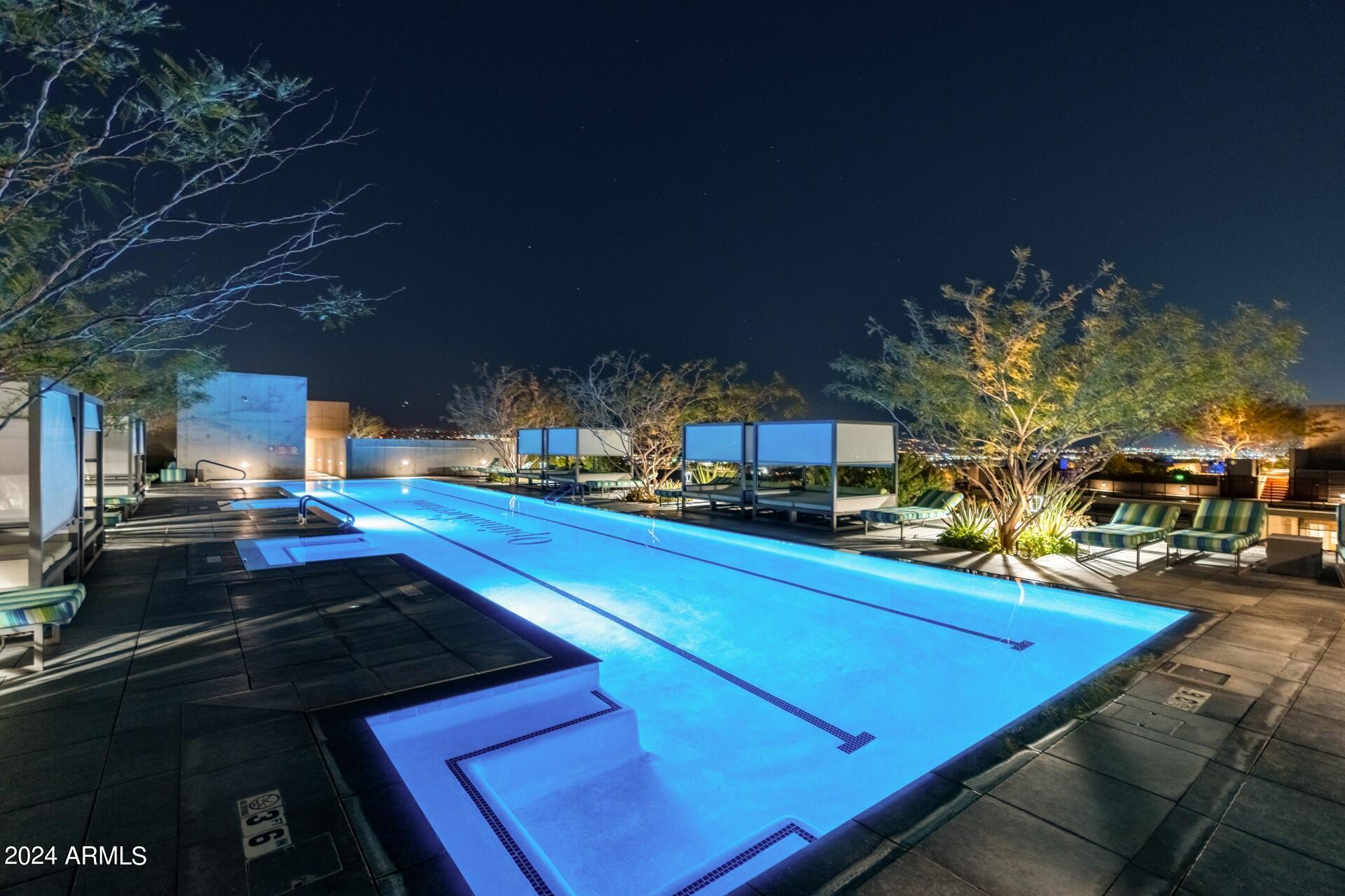 OPTIMA KIERLAND CENTER 7120 CONDOMINIUM 2ND AMD - Residential