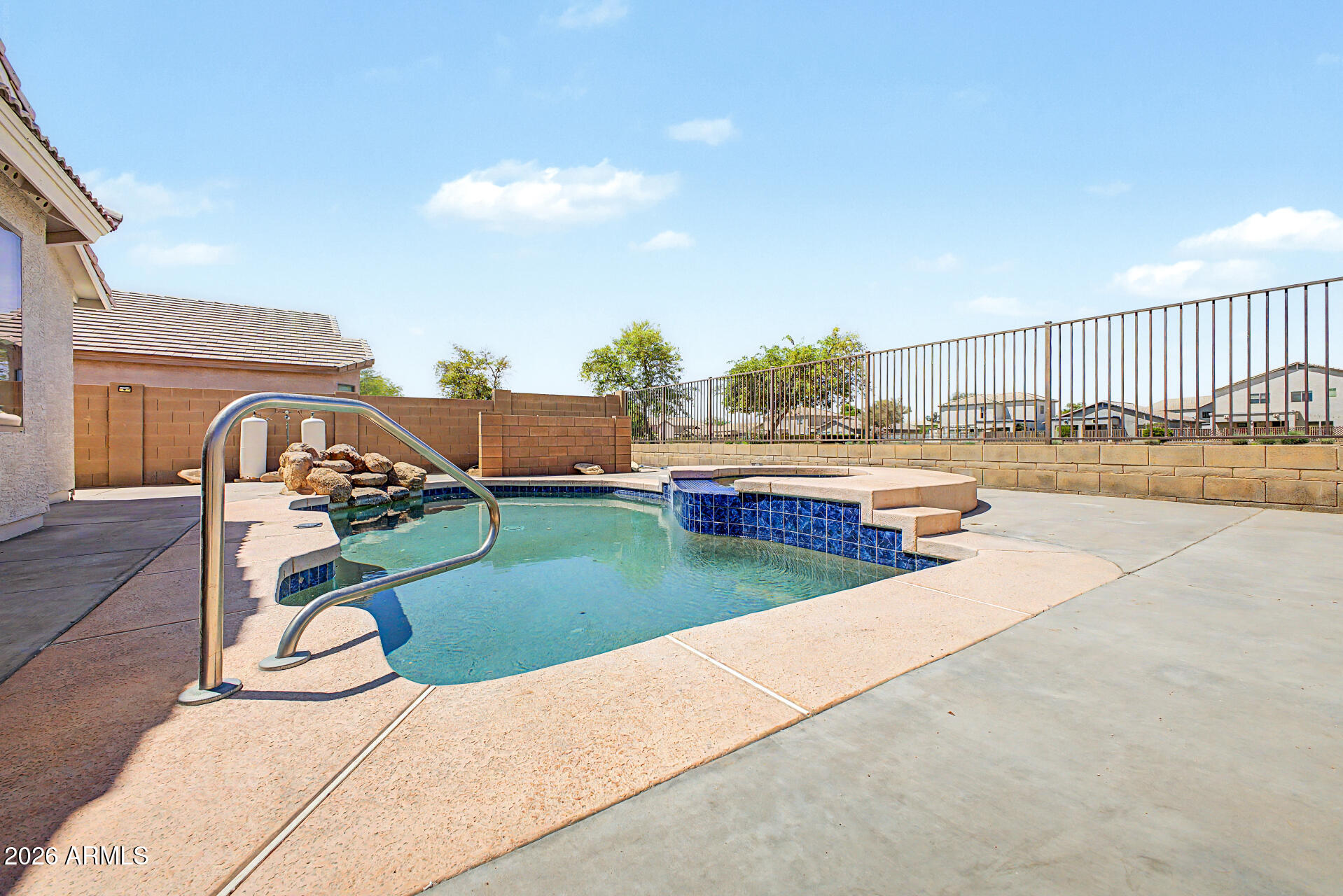 4336 W ALTA VISTA Road