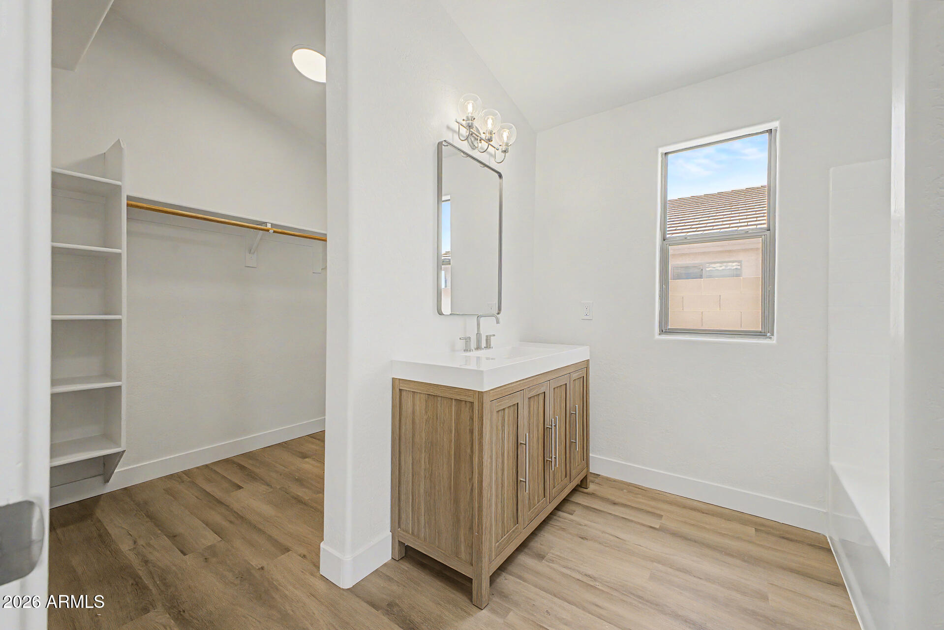 4336 W ALTA VISTA Road